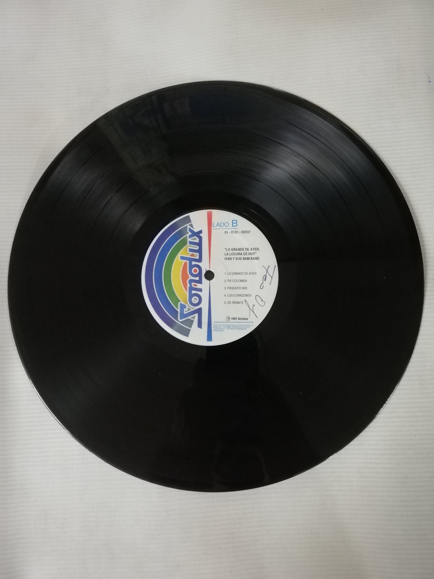 LP IVAN Y SUS BAM-BAND - LO GRANDE DE AYER, LA LOCURA DE HOY