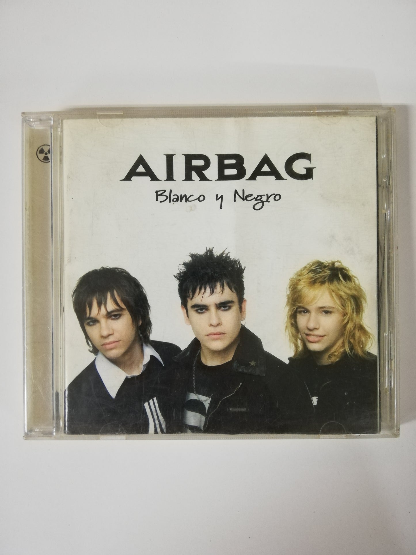 CD AIRBAG - BLANCO Y NEGRO
