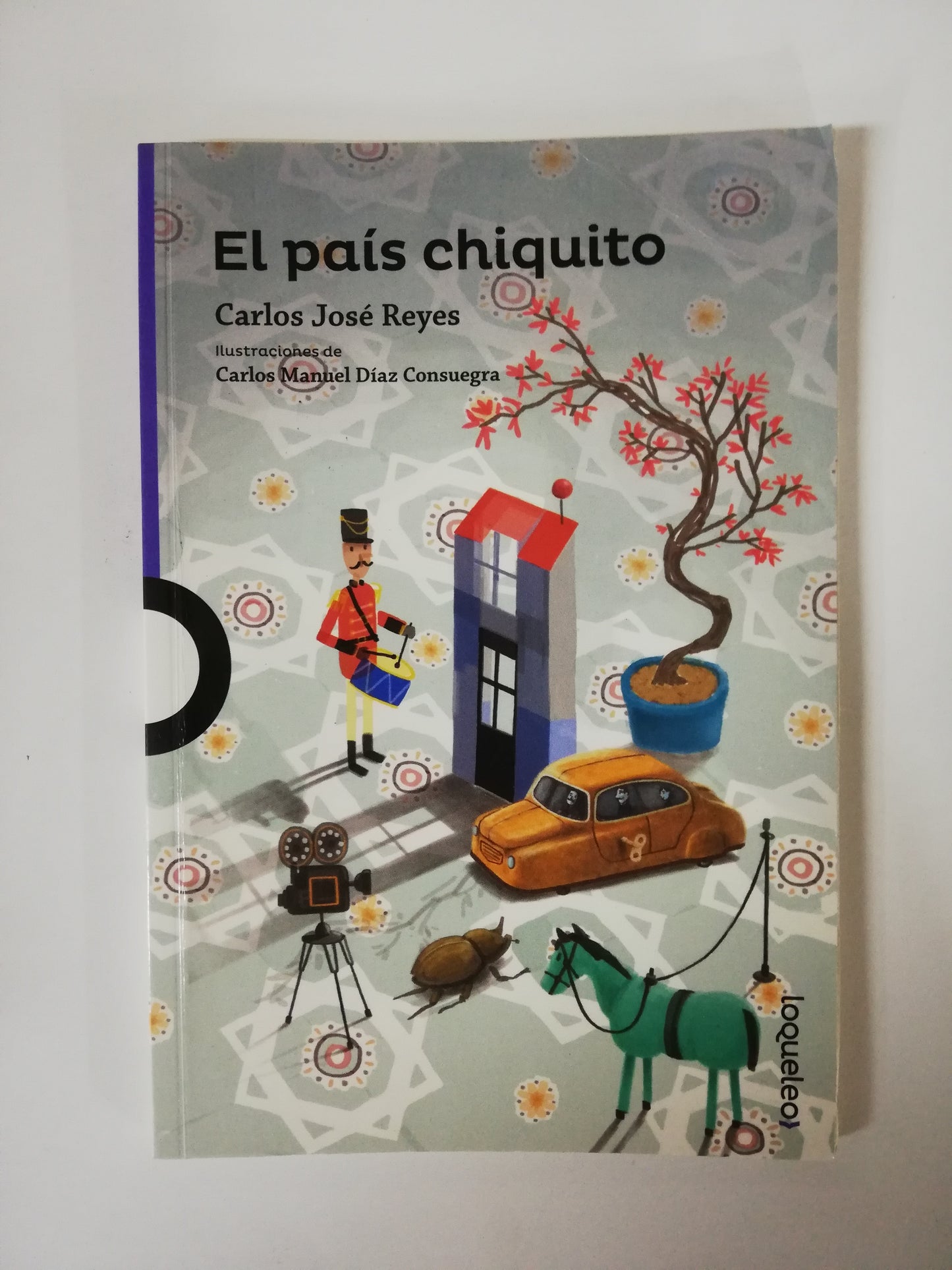 EL PAÍS CHIQUITO - CARLOS JOSÉ REYES