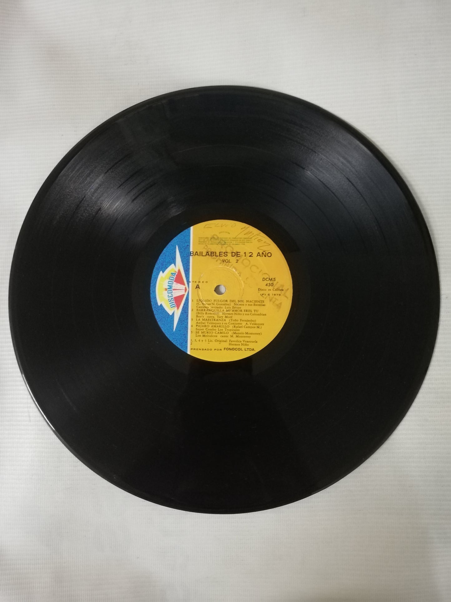 LP BAILABLES DE MEDIO AÑO - BAILABLES DE MEDIO AÑO VOL. 2