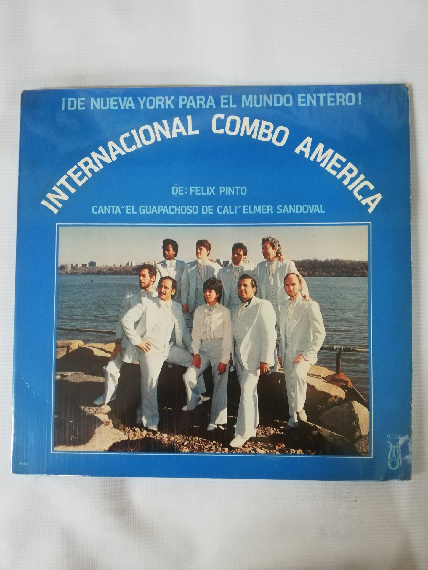 LP INTERNACIONAL COMBO AMERICA - DE NUEVA YORK PARA EL MUNDO ENTERO!