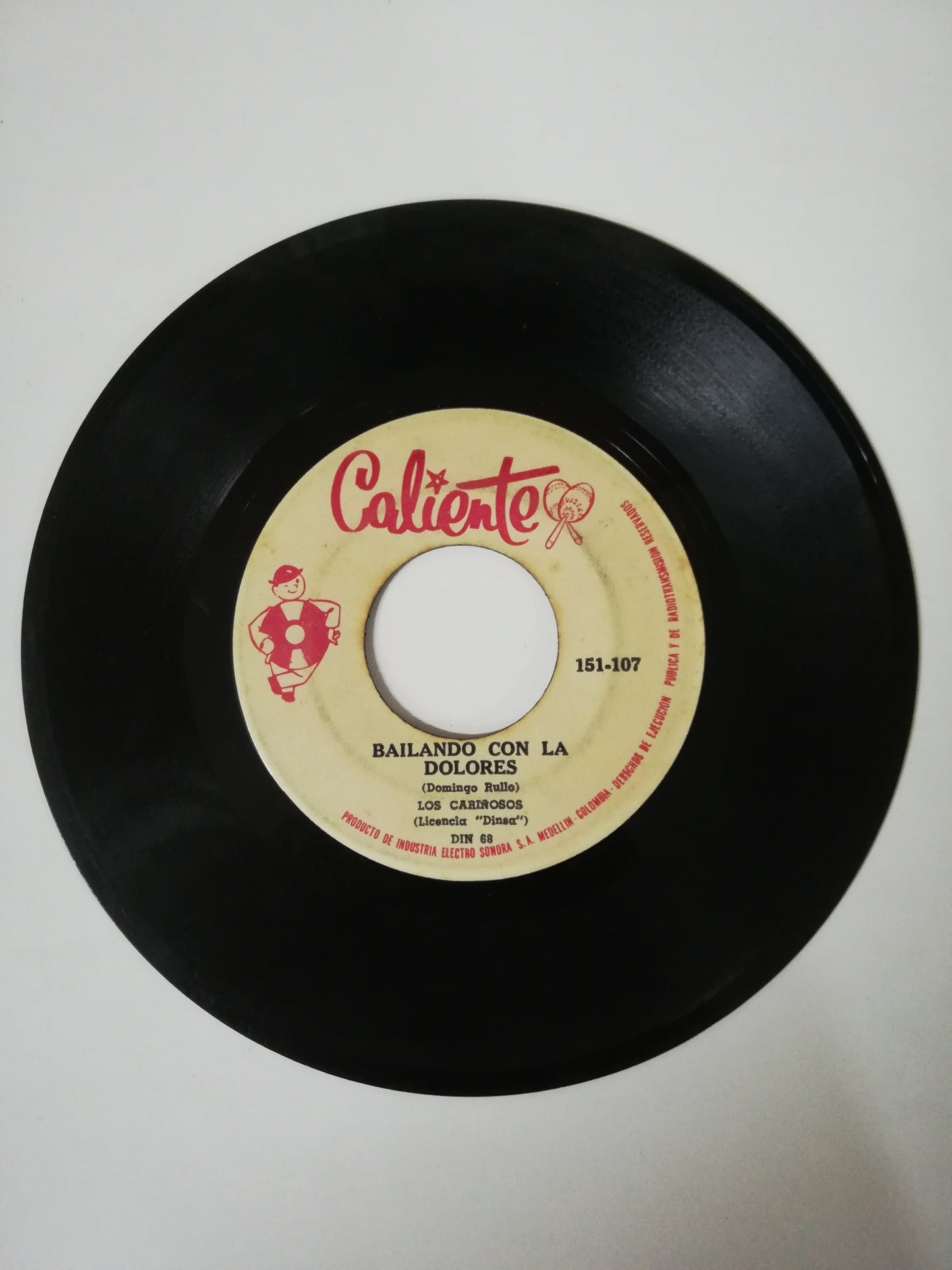 VINILO LOS RUMBANEY - EL PONCHO / LOS CARIÑOSOS - BAILANDO CON LA DOLORES