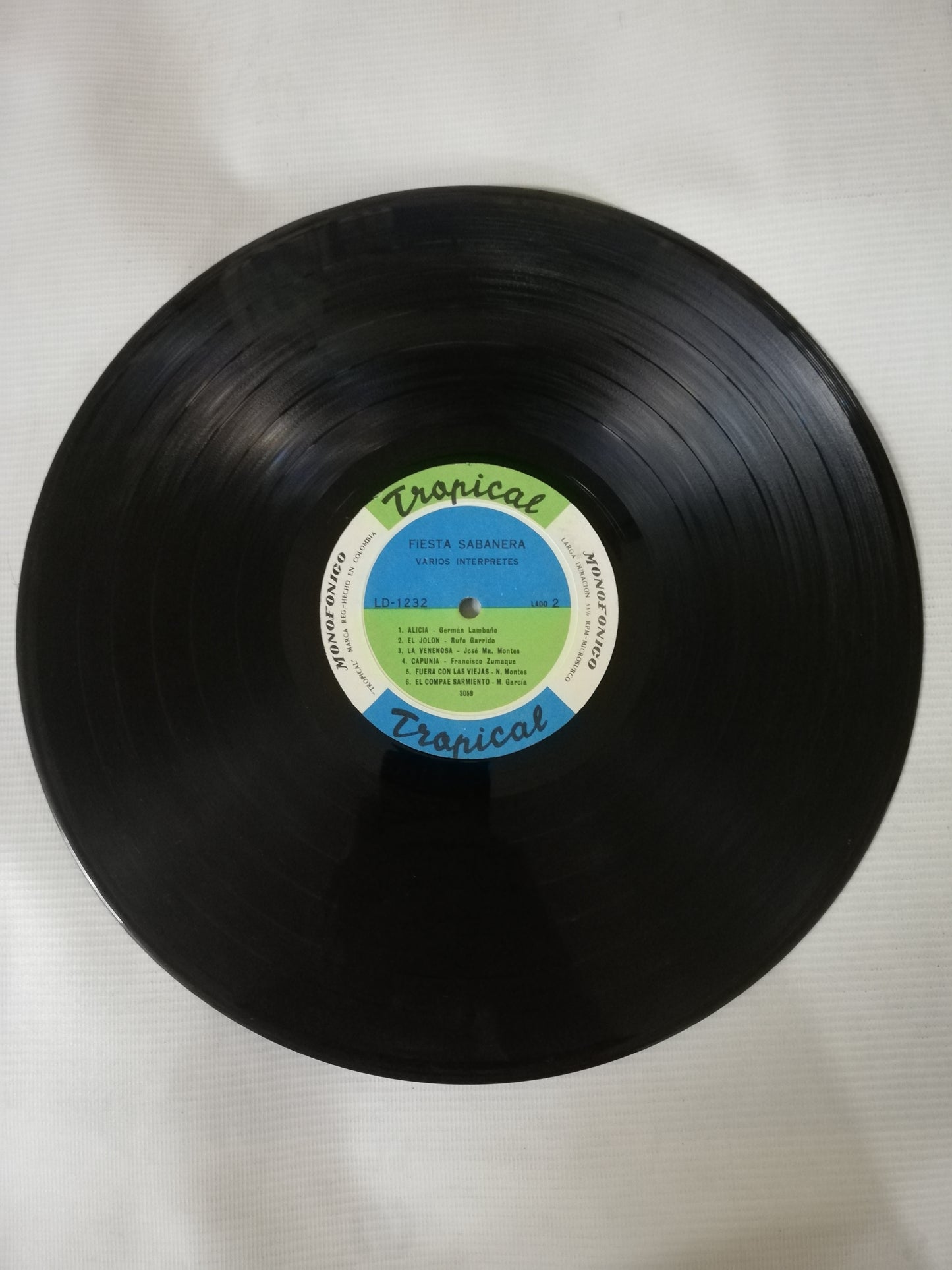 LP FIESTA SABANERA - VARIOS INTÉRPRETES