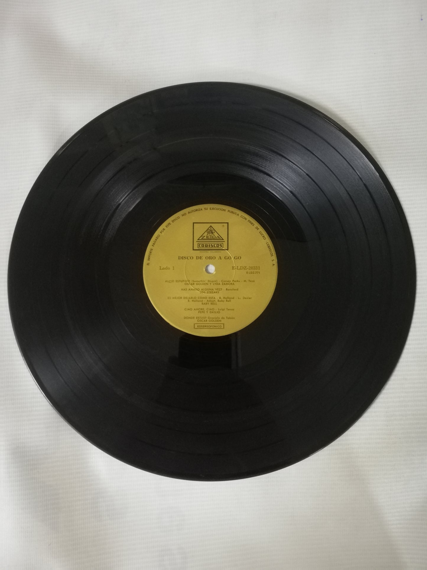 LP EL DISCO DE ORO A GO-GO - VARIOS INTÉRPRETES