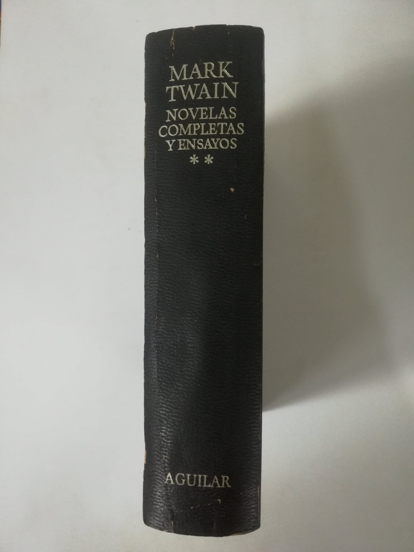 NOVELAS COMPLETAS Y ENSAYOS - MARK TWAIN - 2 TOMOS