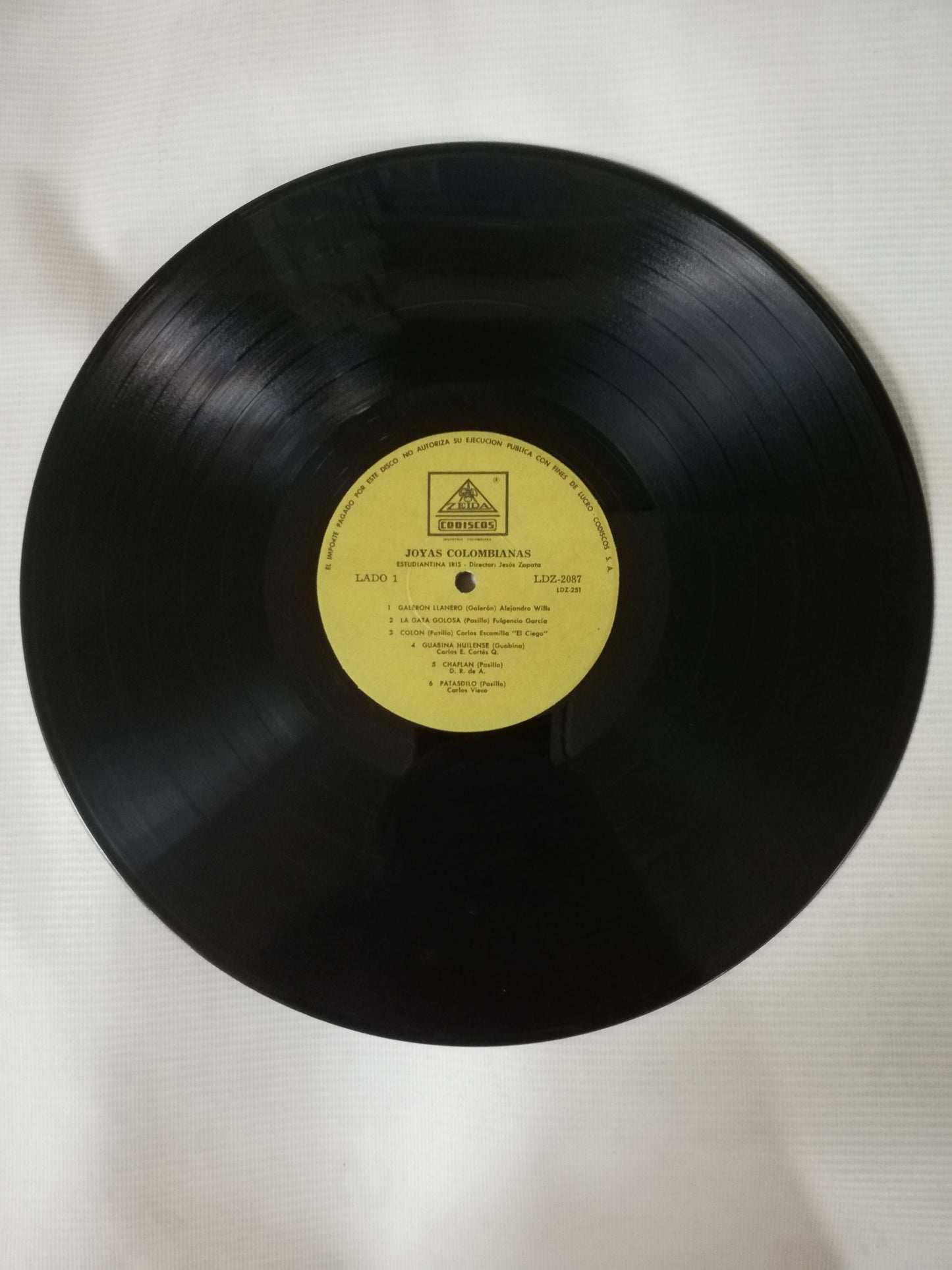 LP ESTUDIANTINA IRIS - DIRECTOR: JESUS ZAPATA - JOYAS COLOMBIANAS