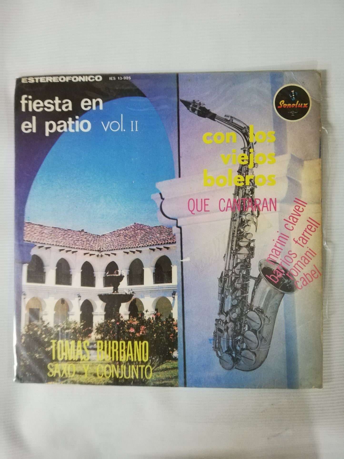 LP TOMAS BURBANO SAXO Y CONJUNTO - FIESTA EN EL PATIO VOL. II