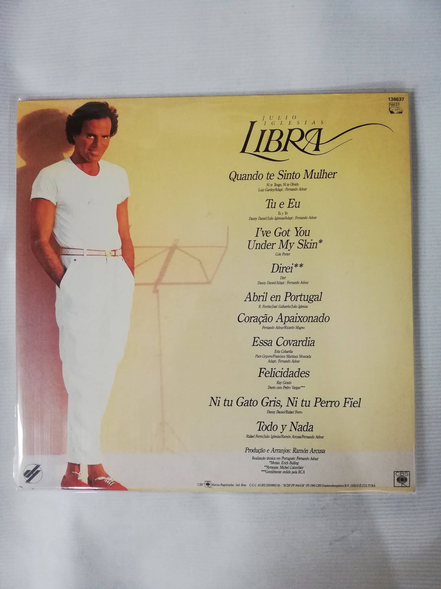 LP JULIO IGLESIAS - LIBRA