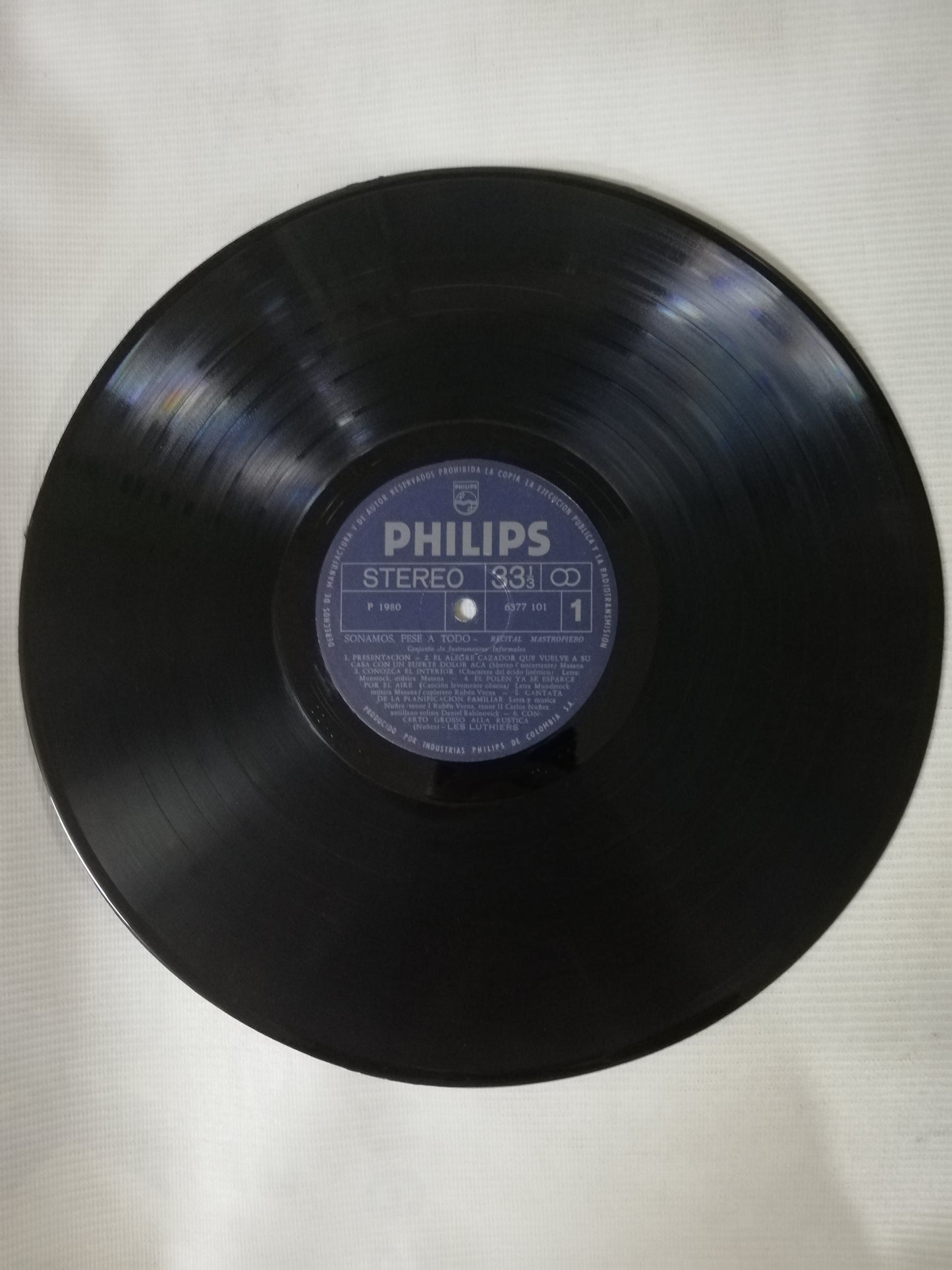 LP LES LUTHIERS - SONAMOS, PESE A TODO - RECITAL MASTROPIERO