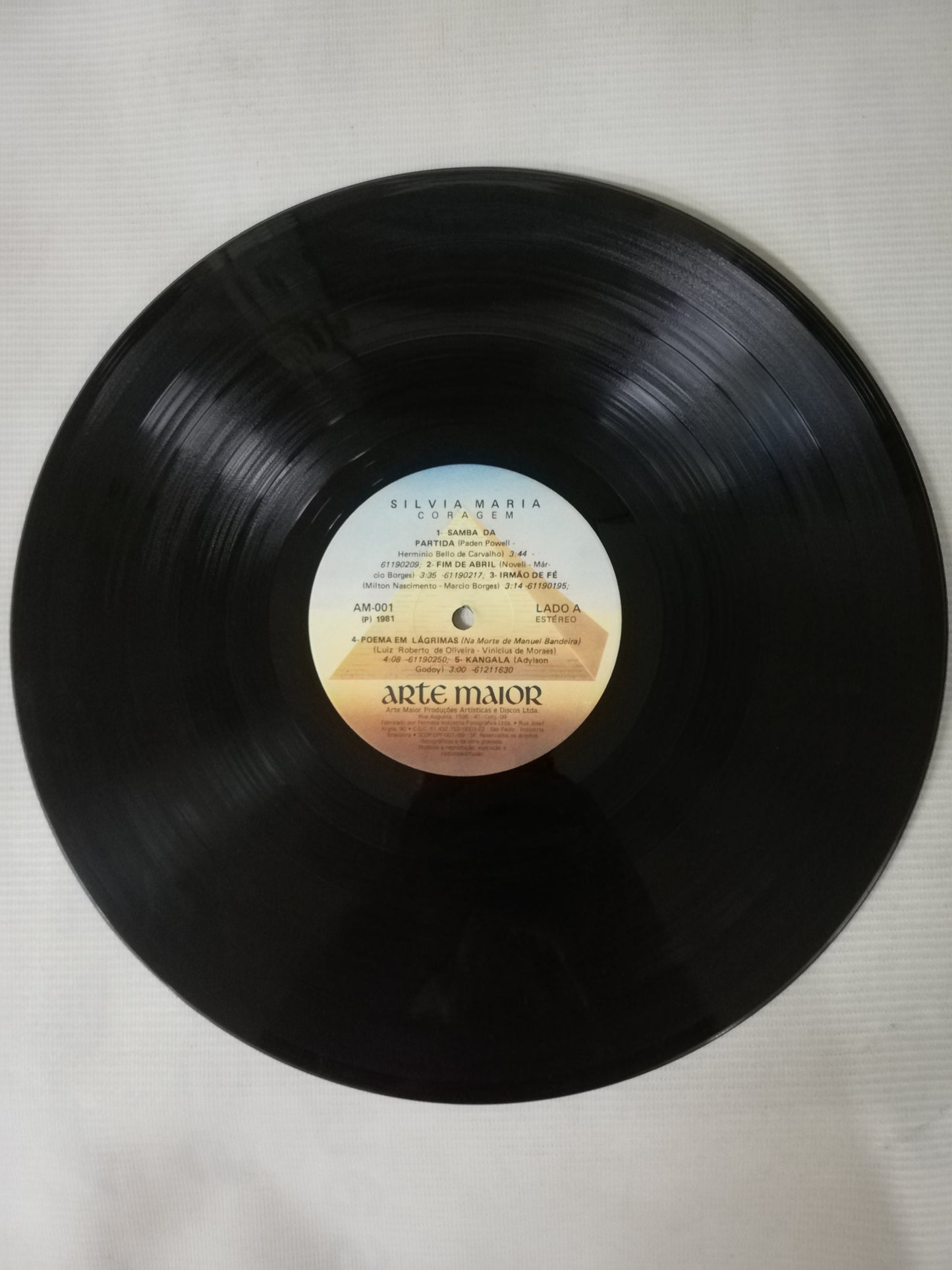 LP SILVIA MARIA - CORAGEM