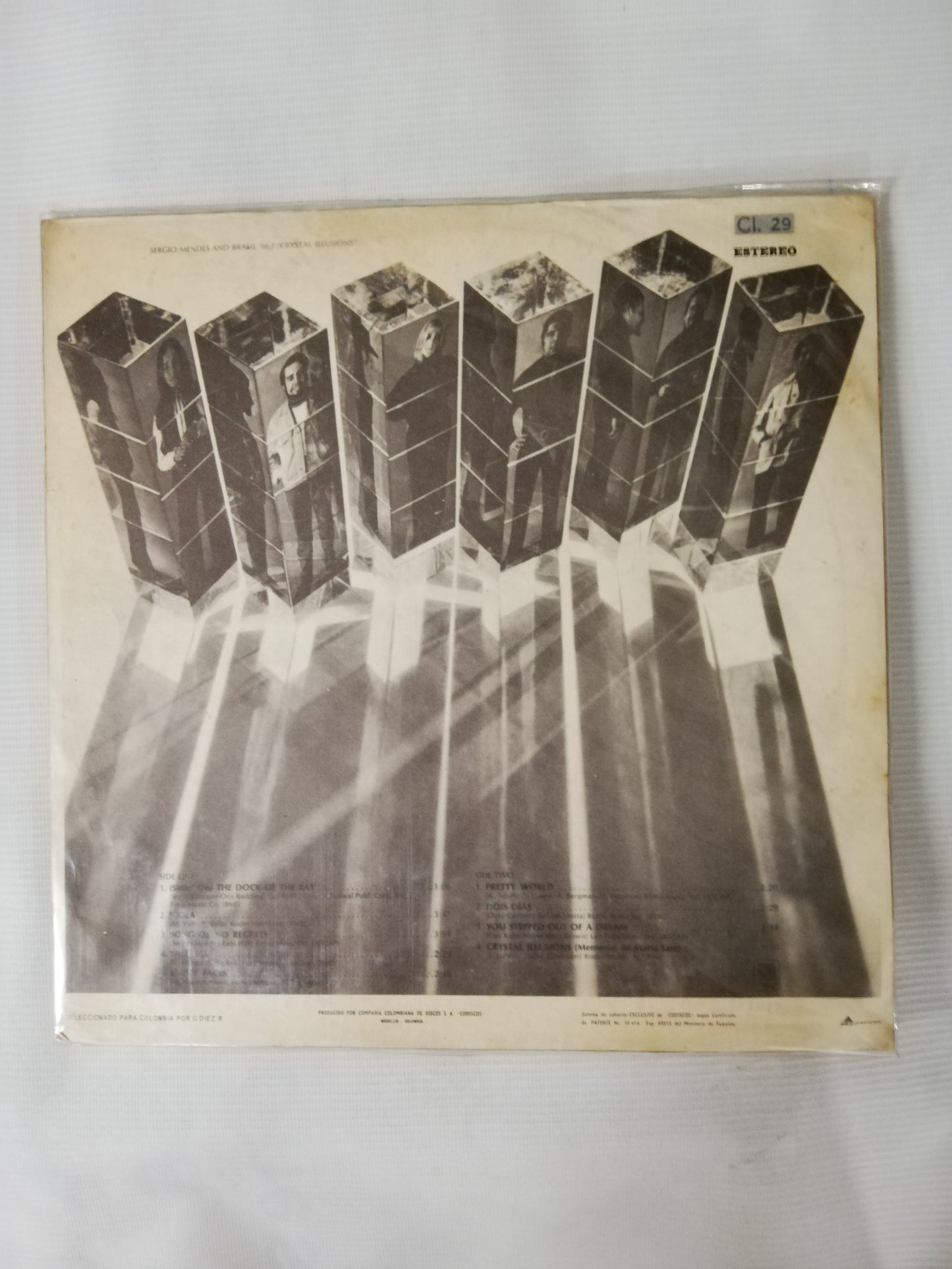 LP SERGIO MENDES & BRASIL ´66 - CRYSTAL ILLUSIONS