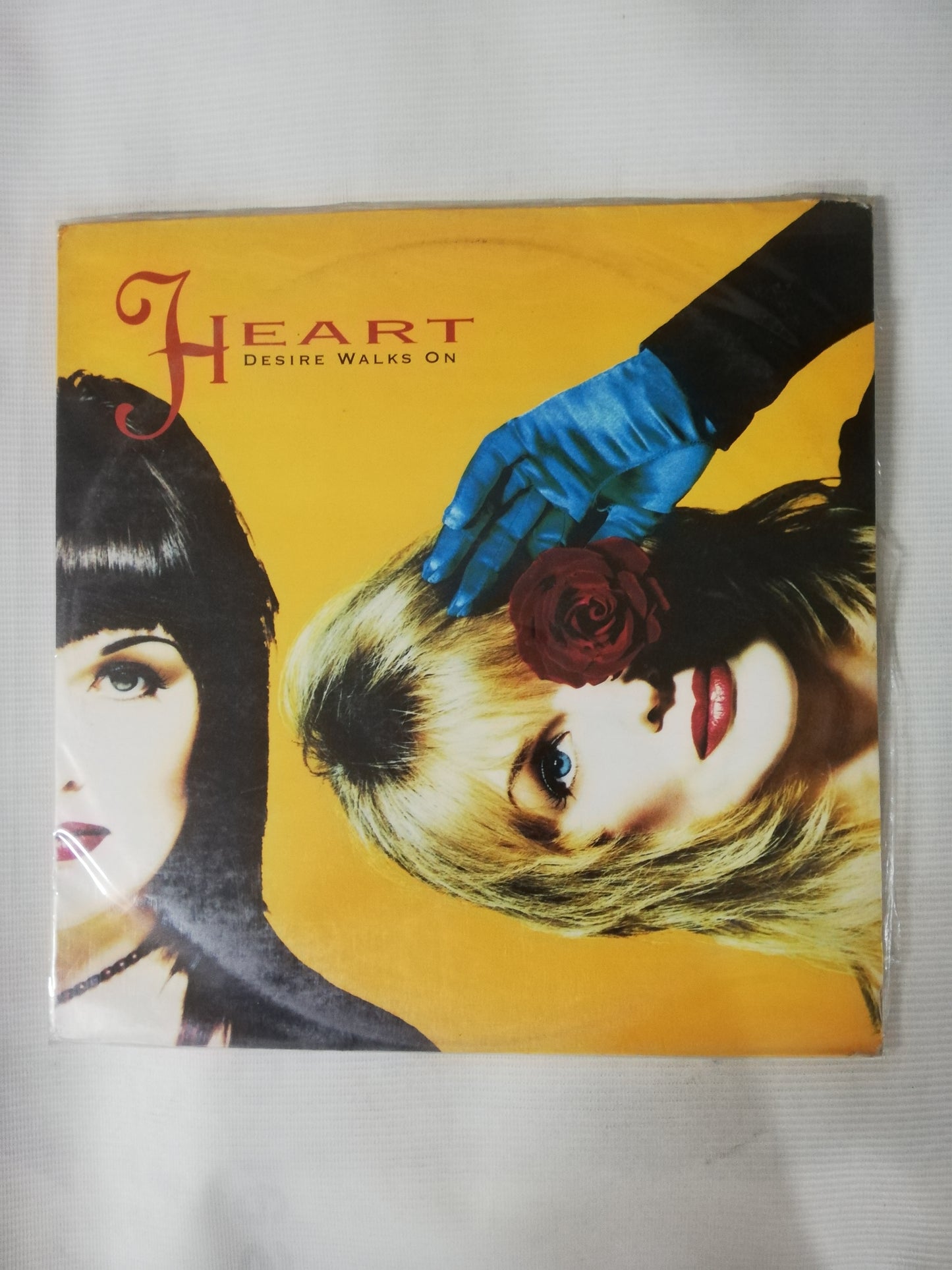 LP HEART - DESIRE WALKS ON