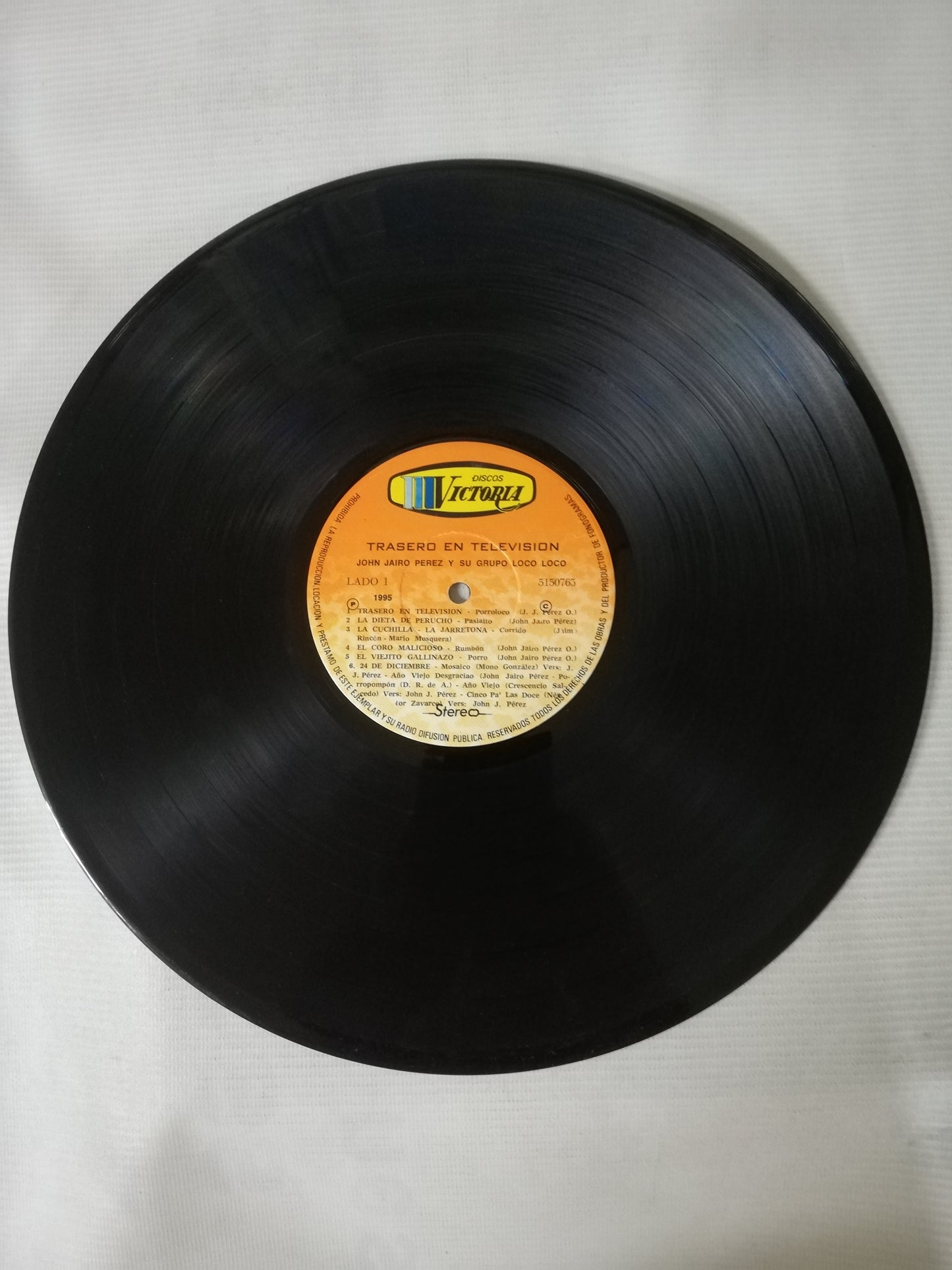 LP JOHN JAIRO PEREZ & SU GRUPO LOCO LOCO - TRASERO EN TELEVISIÓN
