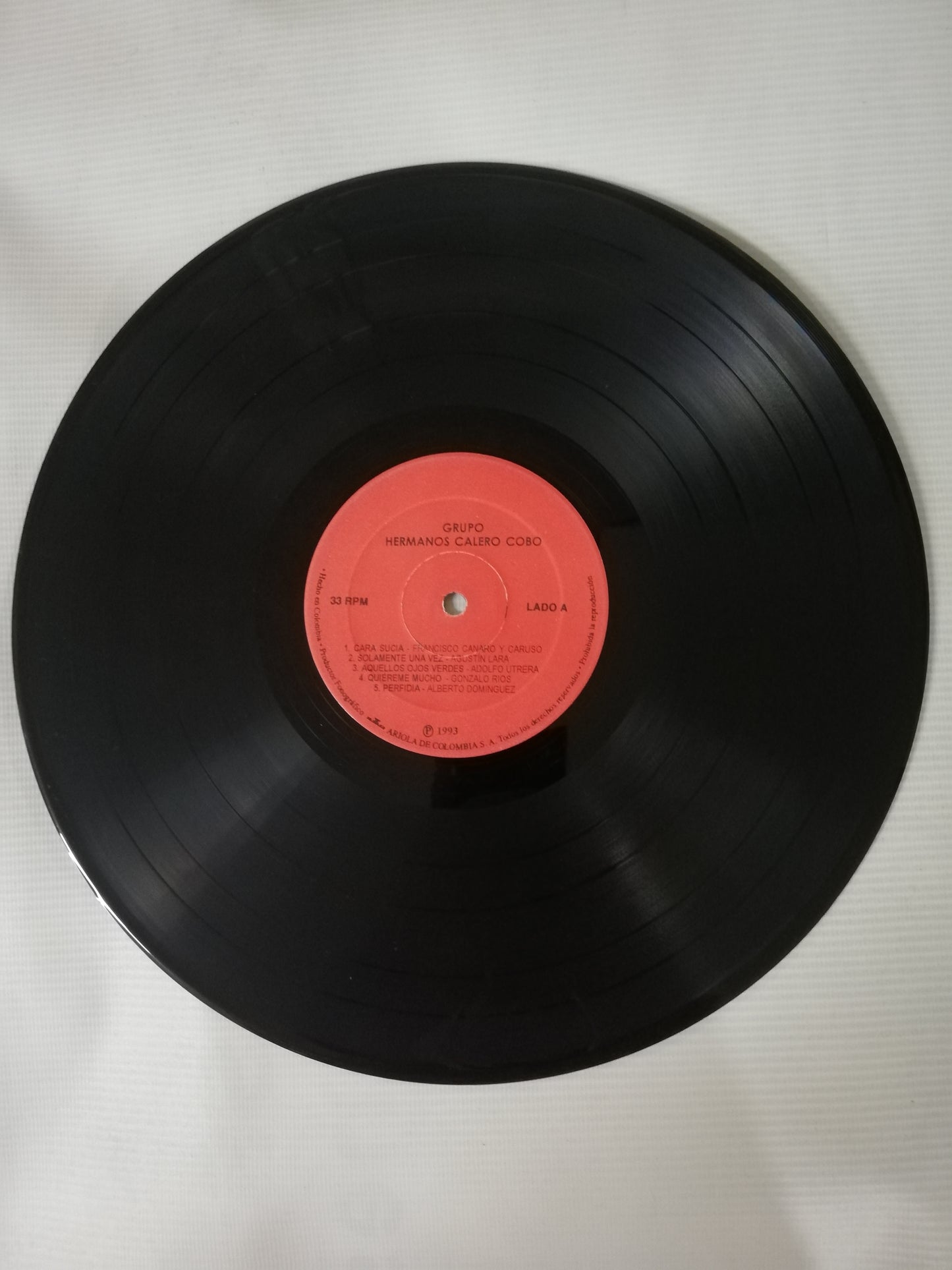 LP LOS HERMANOS CALERO - LE CANTAN A COLOMBIA