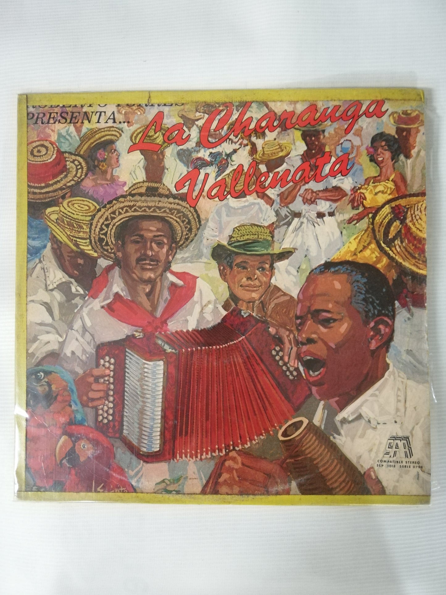 LP ROBERTO TORRES - ROBERTO TORRES...PRESENTA LA CHARANGA VALLENATA