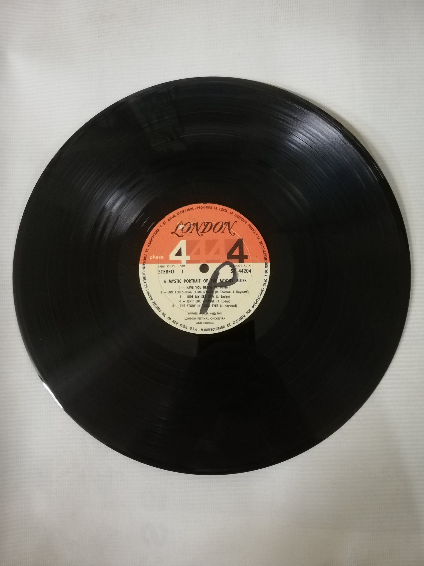 LP WERNER MÜLLER AND LONDON FESTIVAL ORCHESTRA AND CHORUS - A MYSTIC PORTRAIT OF THE MOODY BLUES