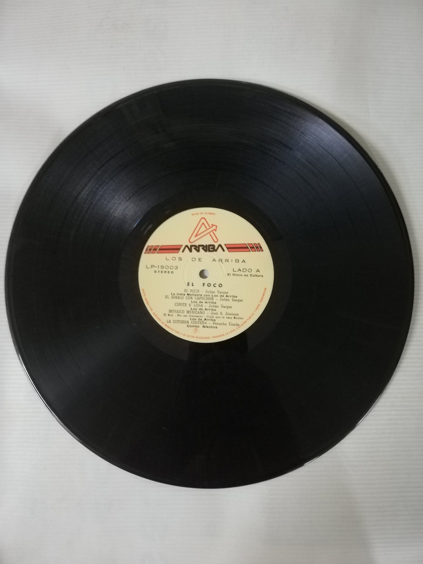 LP LOS DE ARRIBA - EL FOCO