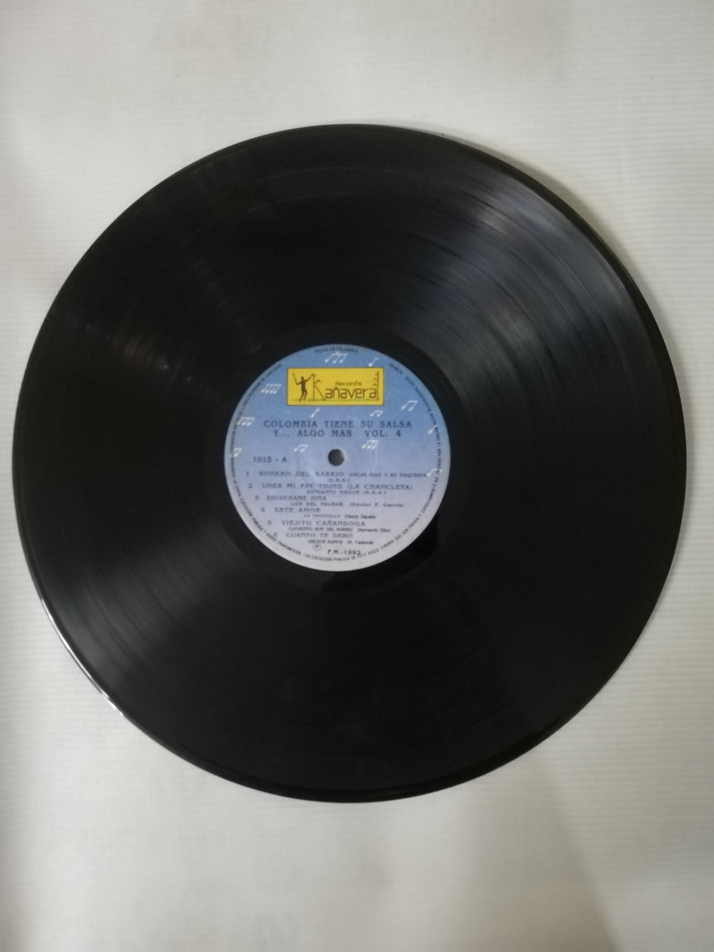 LP COLOMBIA TIENE SU SALSA Y...ALGO MÁS - COLOMBIA TIENE SU SALSA Y...ALGO MÁS VOL. 4