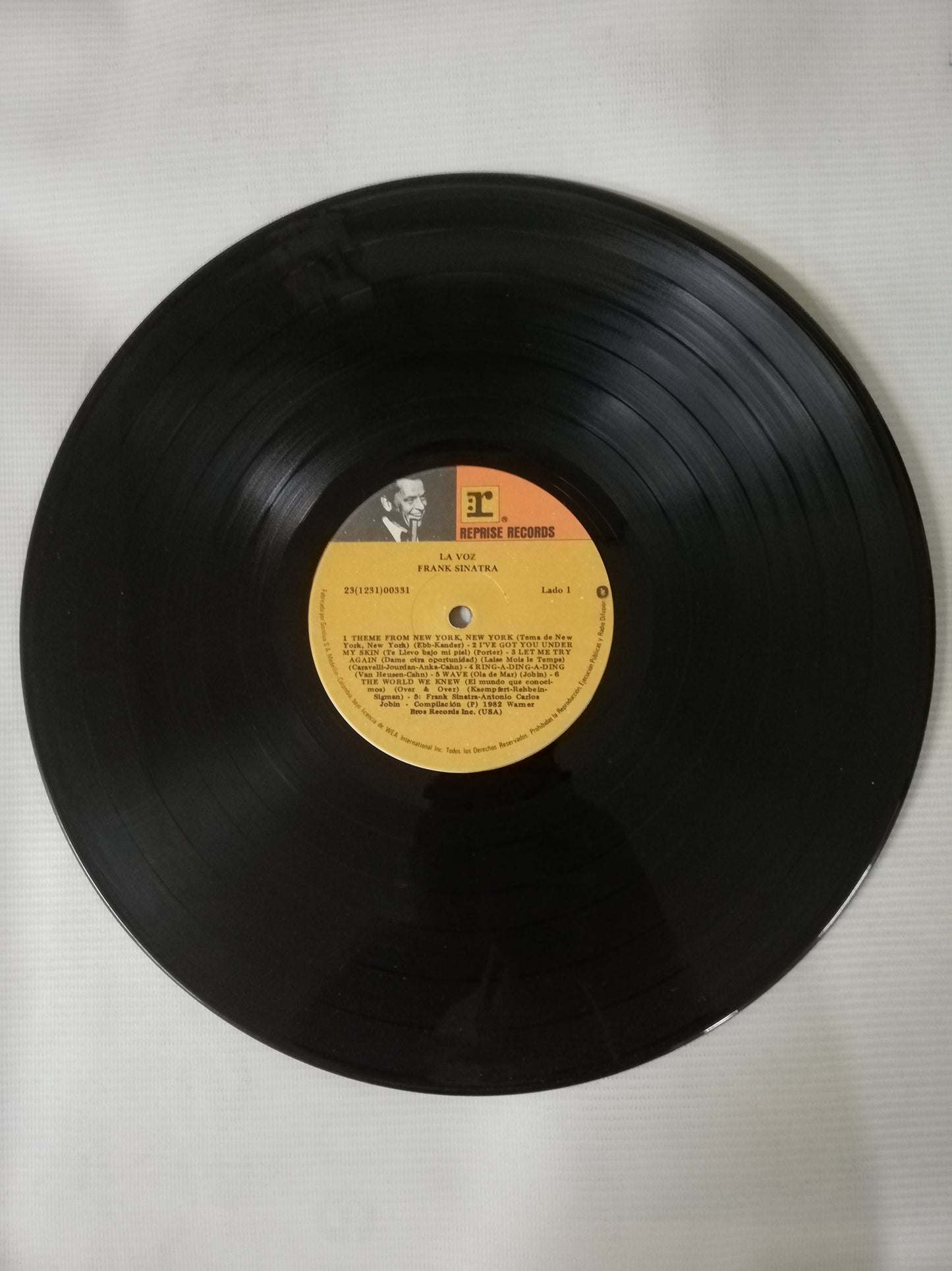 LP FRANK SINATRA - LA VOZ