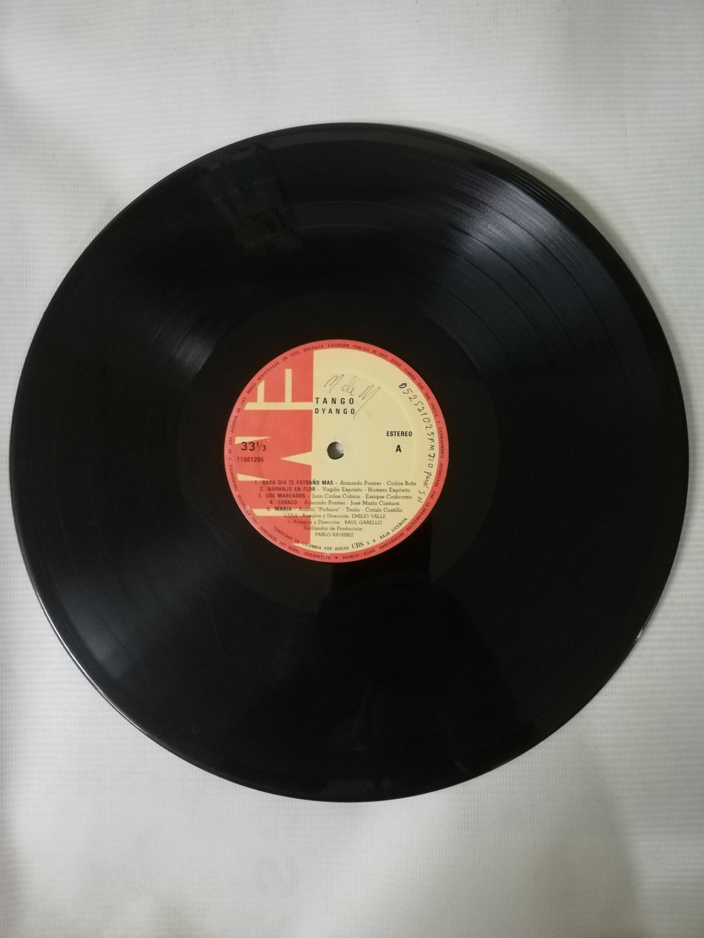 LP DYANGO - TANGO