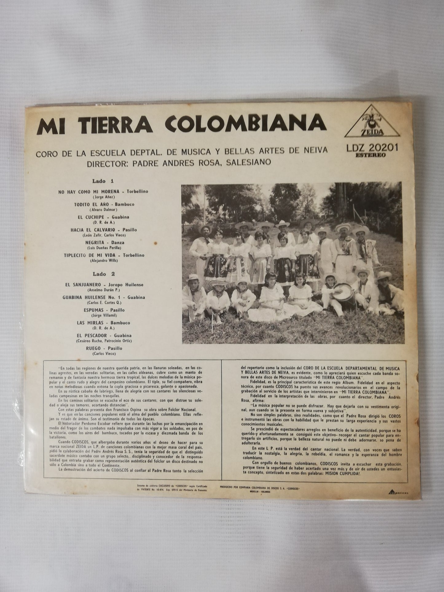 LP CORO DE LA ESCUELA DEPARTAMENTAL DE MÚSICA Y BELLAS ARTES DE NEIVA - MI TIERRA COLOMBIANA