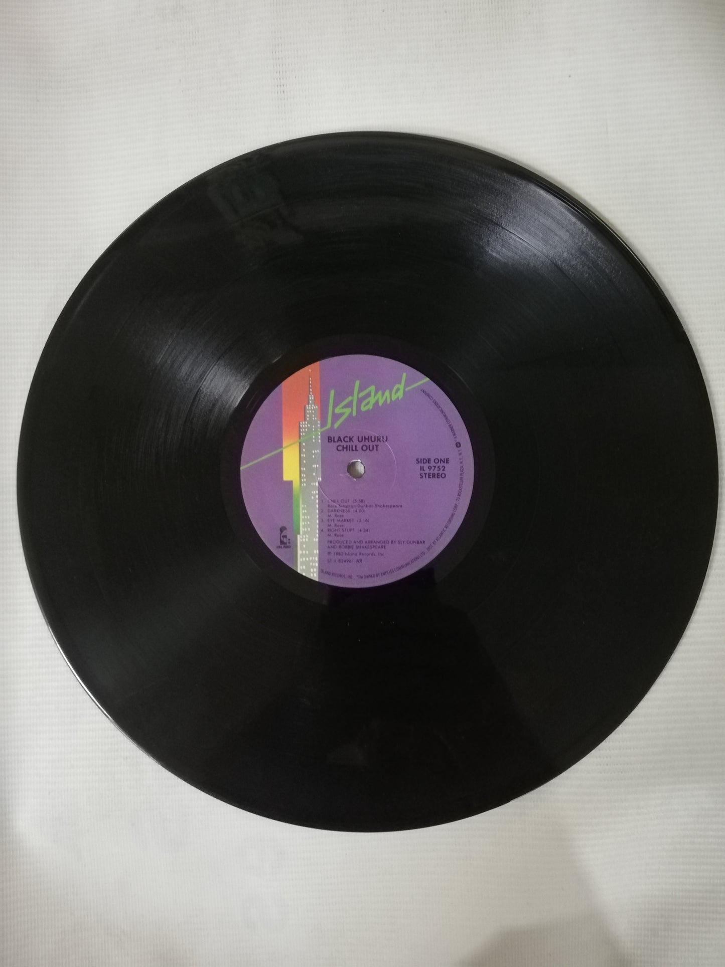 LP BLACK UHURU - CHILL OUT