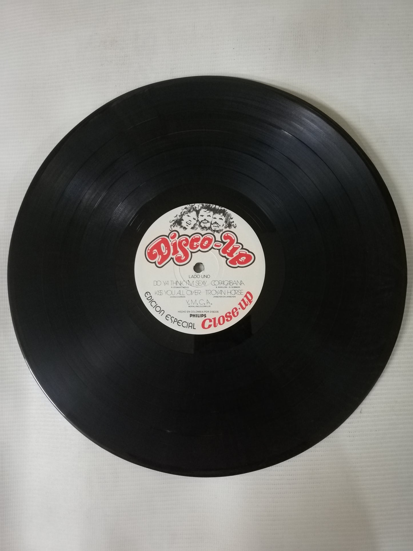 LP DISCO - UP - LO MEJOR DE LA MÚSICA DISCO TE LO EFRECE CLOSE - UP