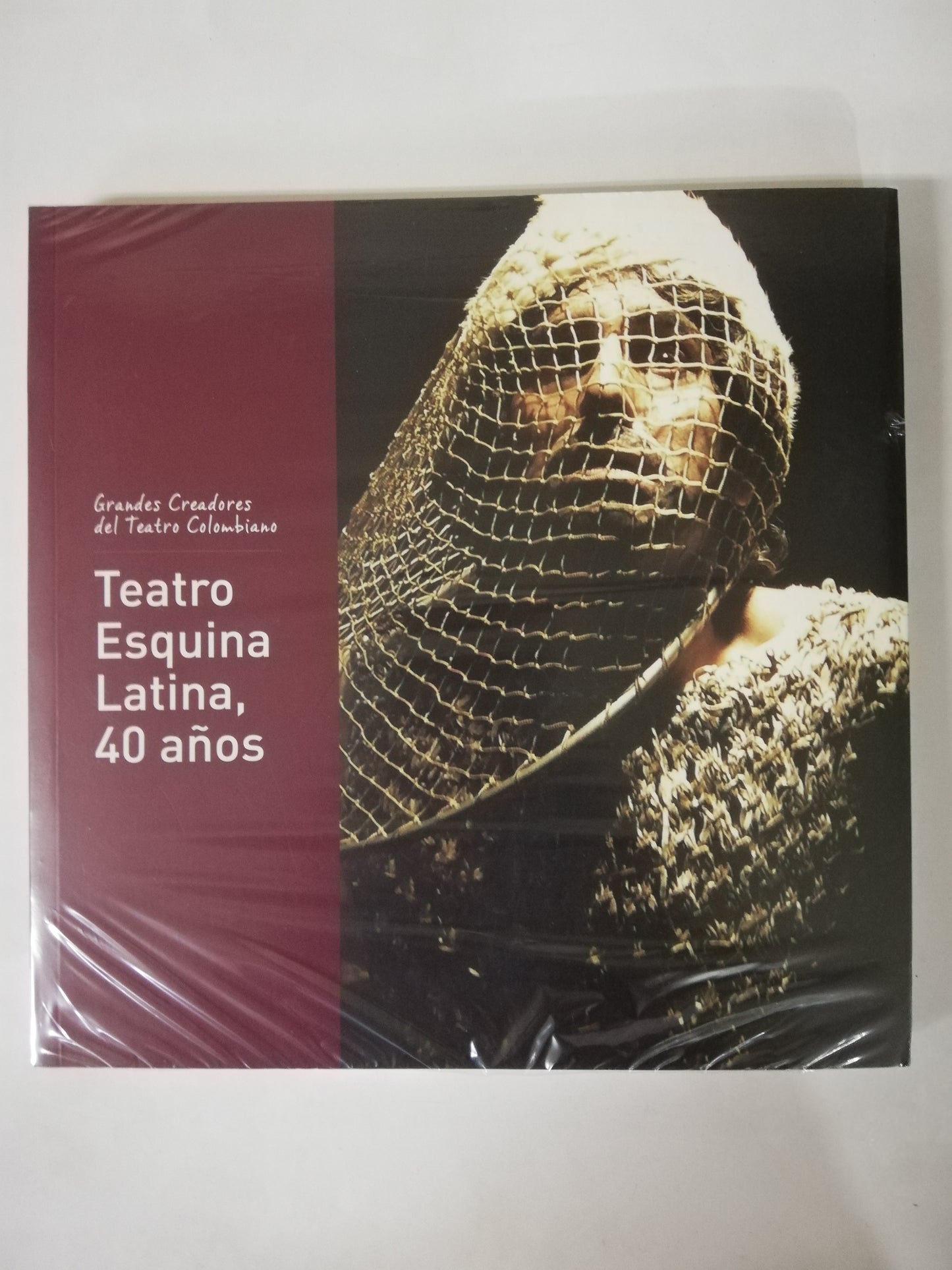 TEATRO ESQUINA LATINA, 40 AÑOS - GRANDES CREADORES DEL TEATRO COLOMBIANO