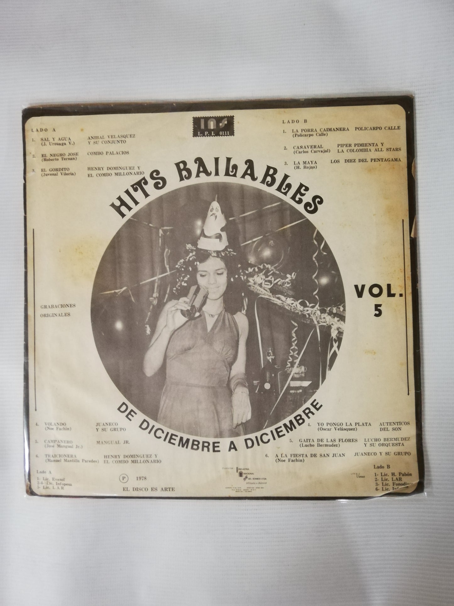 LP HITS BAILABLES DE DICIEMBRE A DICIEMBRE VOL. 5 - VARIOS INTÉRPRETES
