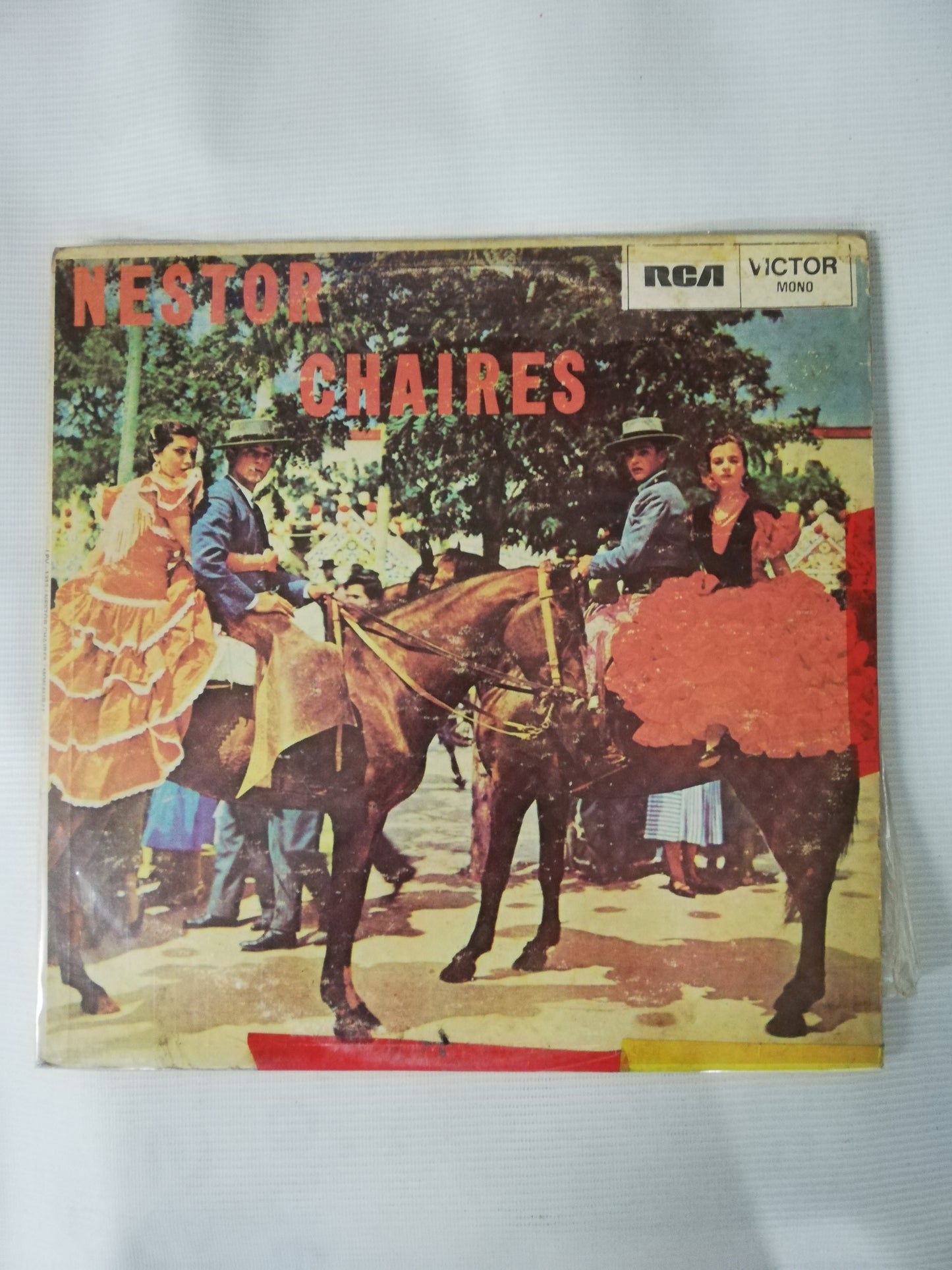 LP NESTOR CHAIRES - NESTOR CHAIRES