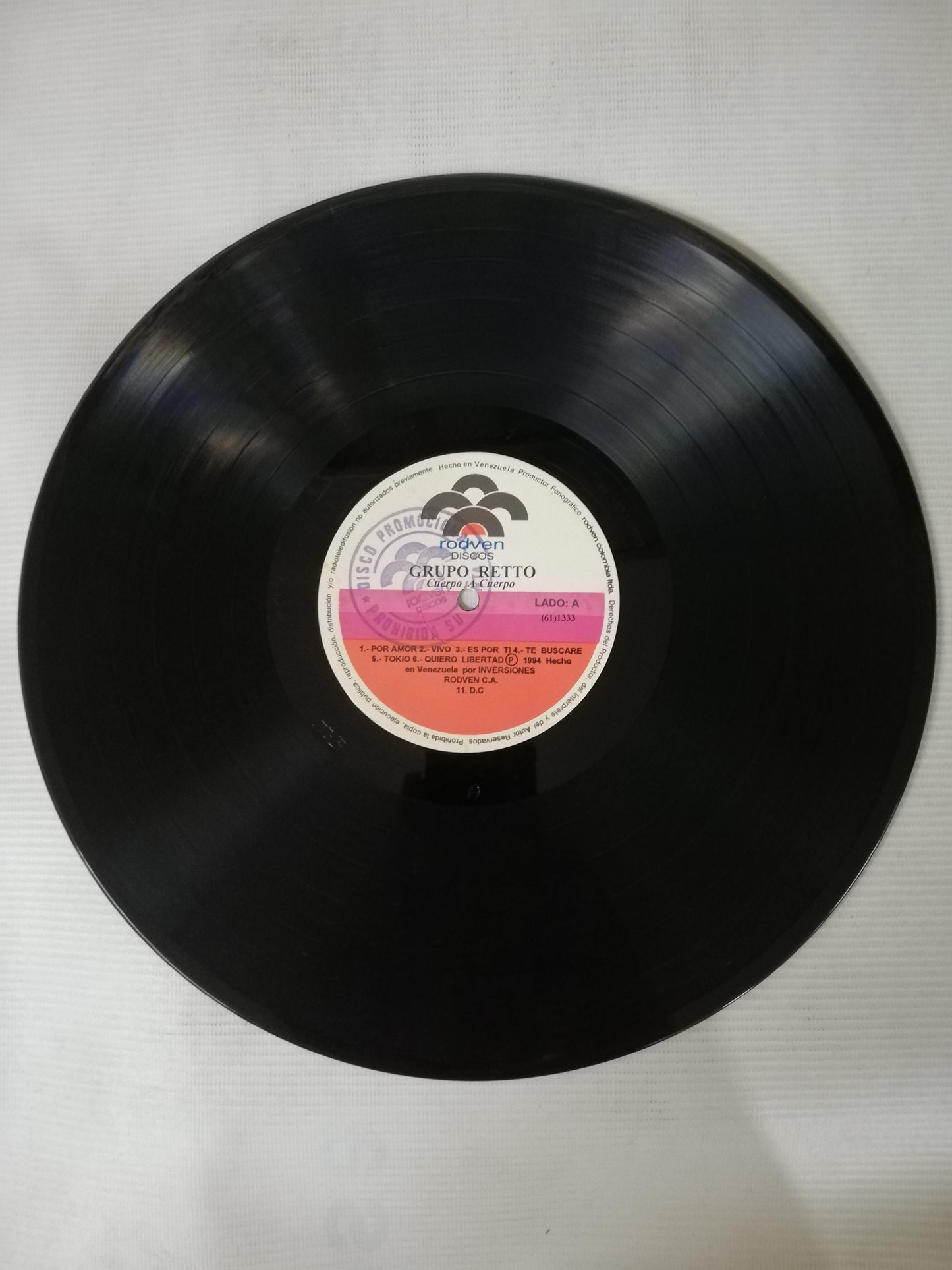 LP RETTO - CUERPO A CUERPO