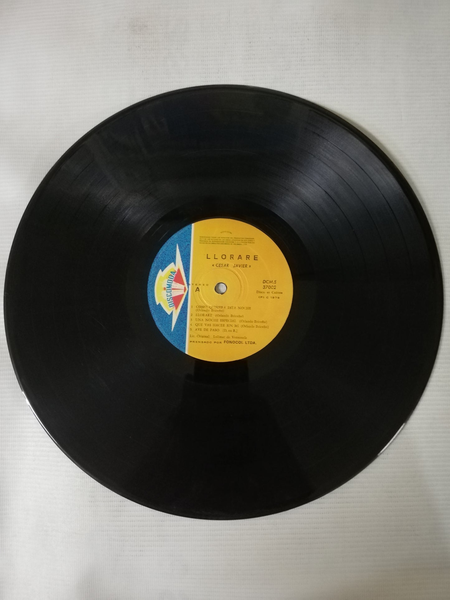 LP CESAR JAVIER - LLORARÉ