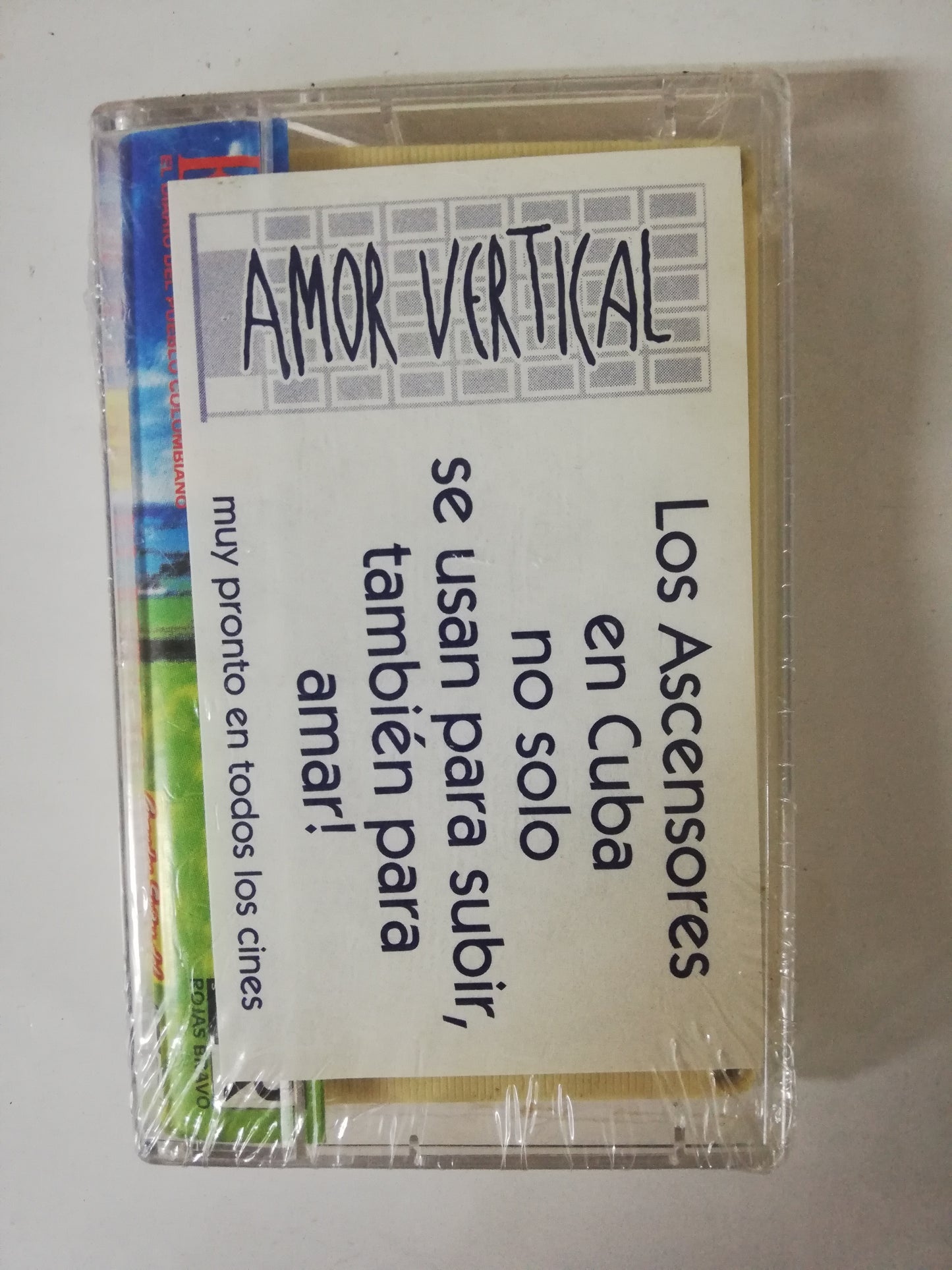 CASSETTE EN CHARRITO NEGRO - GRANDES EXITOS