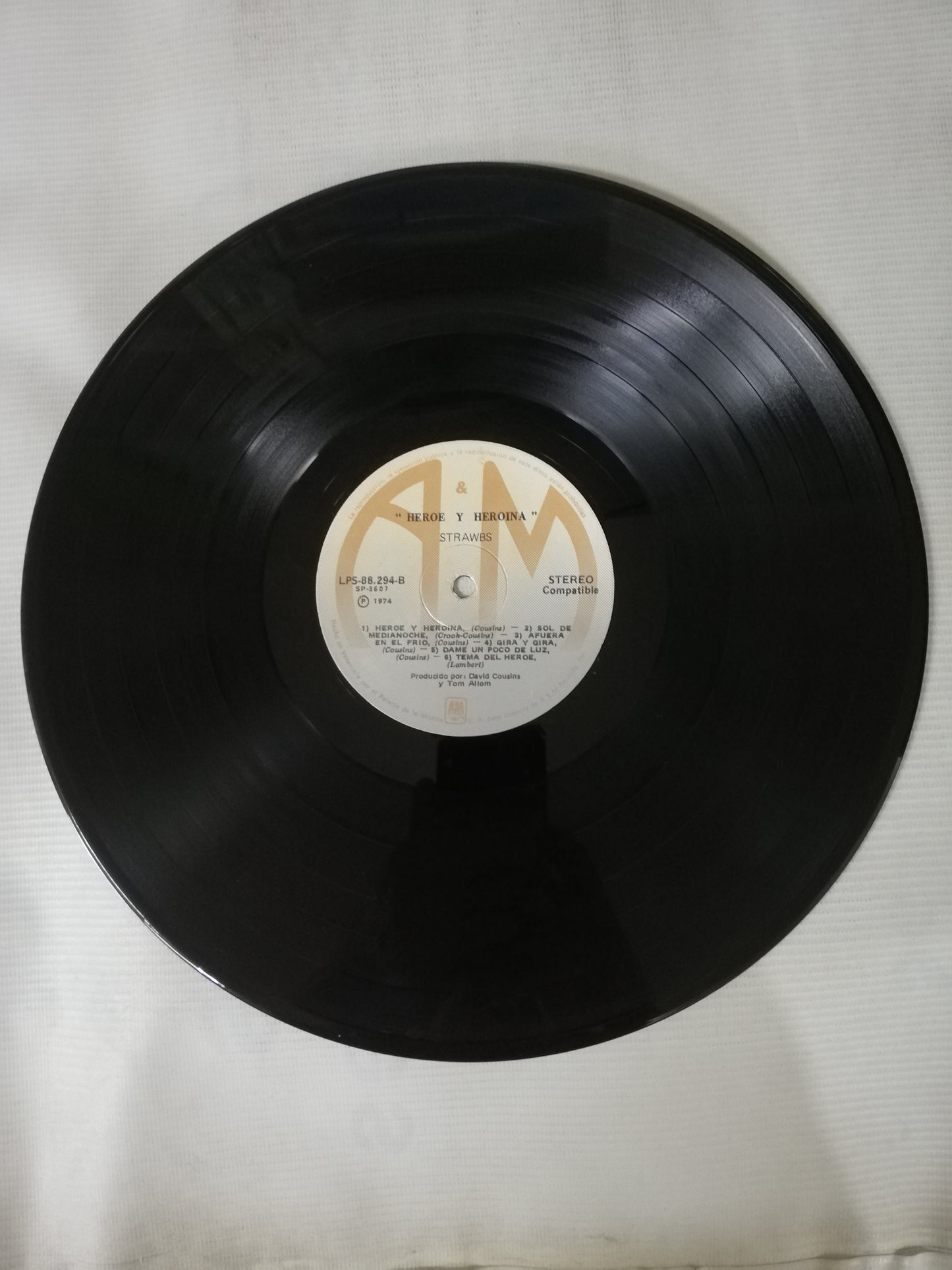 LP STRAWBS - HERO AND HEROINE