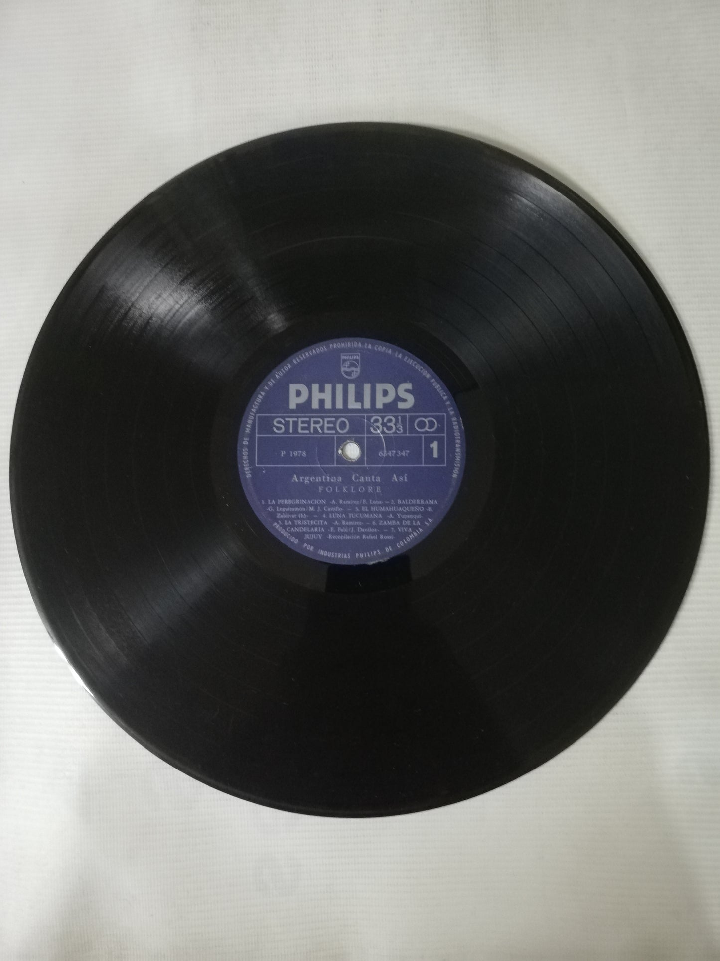 LP ARGENTINA CANTA ASÍ - TANGO AND FOLKLORE: THE MUSIC OF ARGENTINA