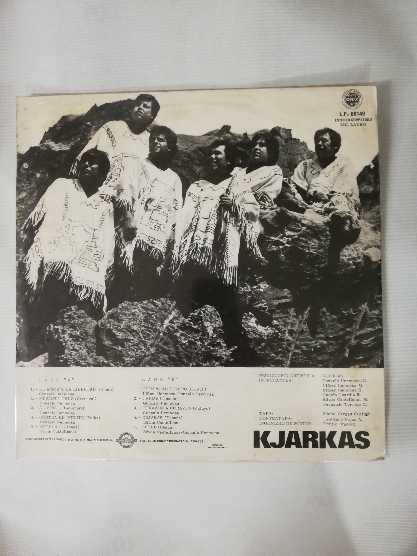 LP KJARKAS - "EL AMOR Y LA LIBERTAD"