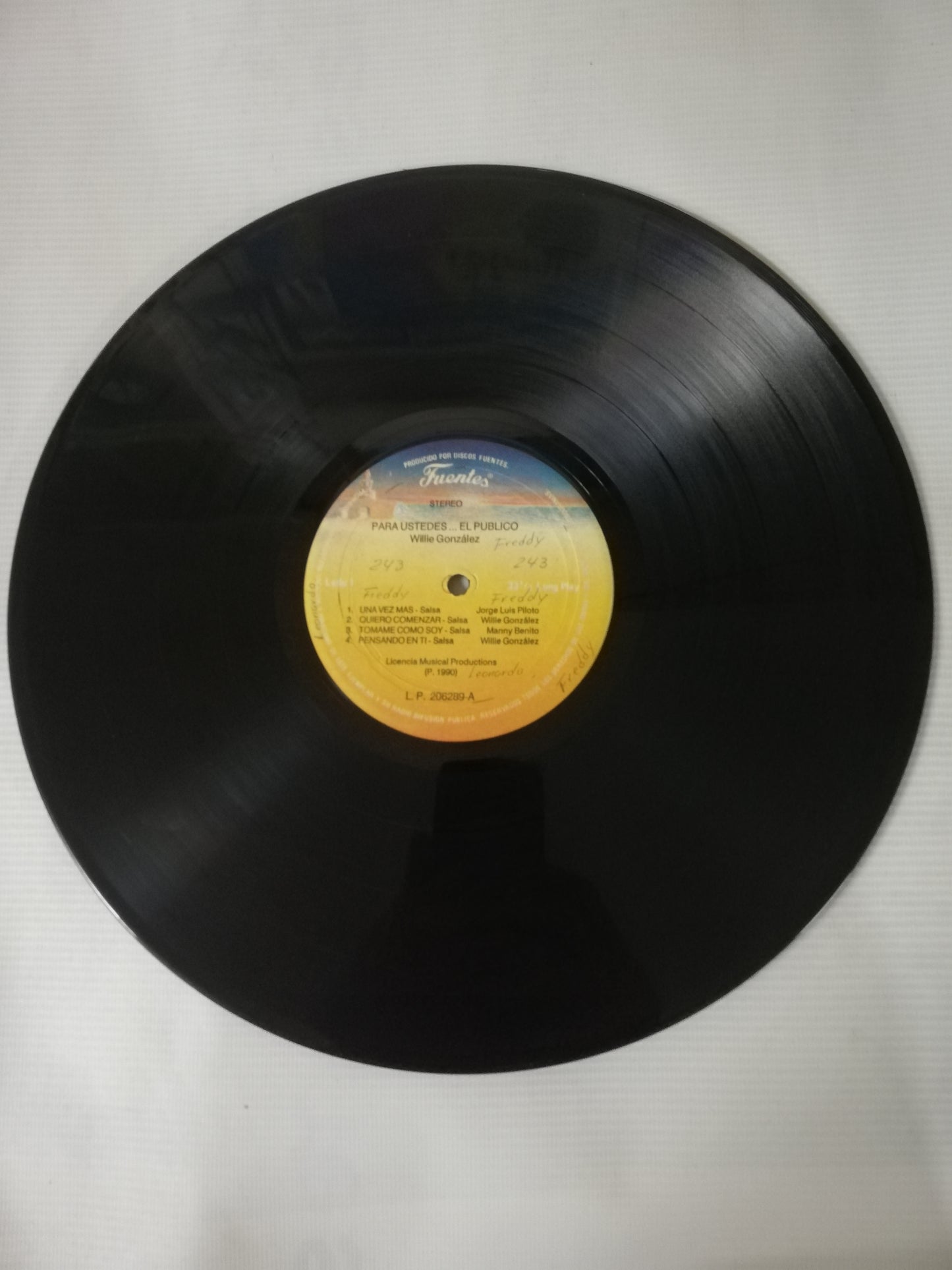 LP WILLIE GONZALEZ - PARA USTEDES..."EL PUBLICO"