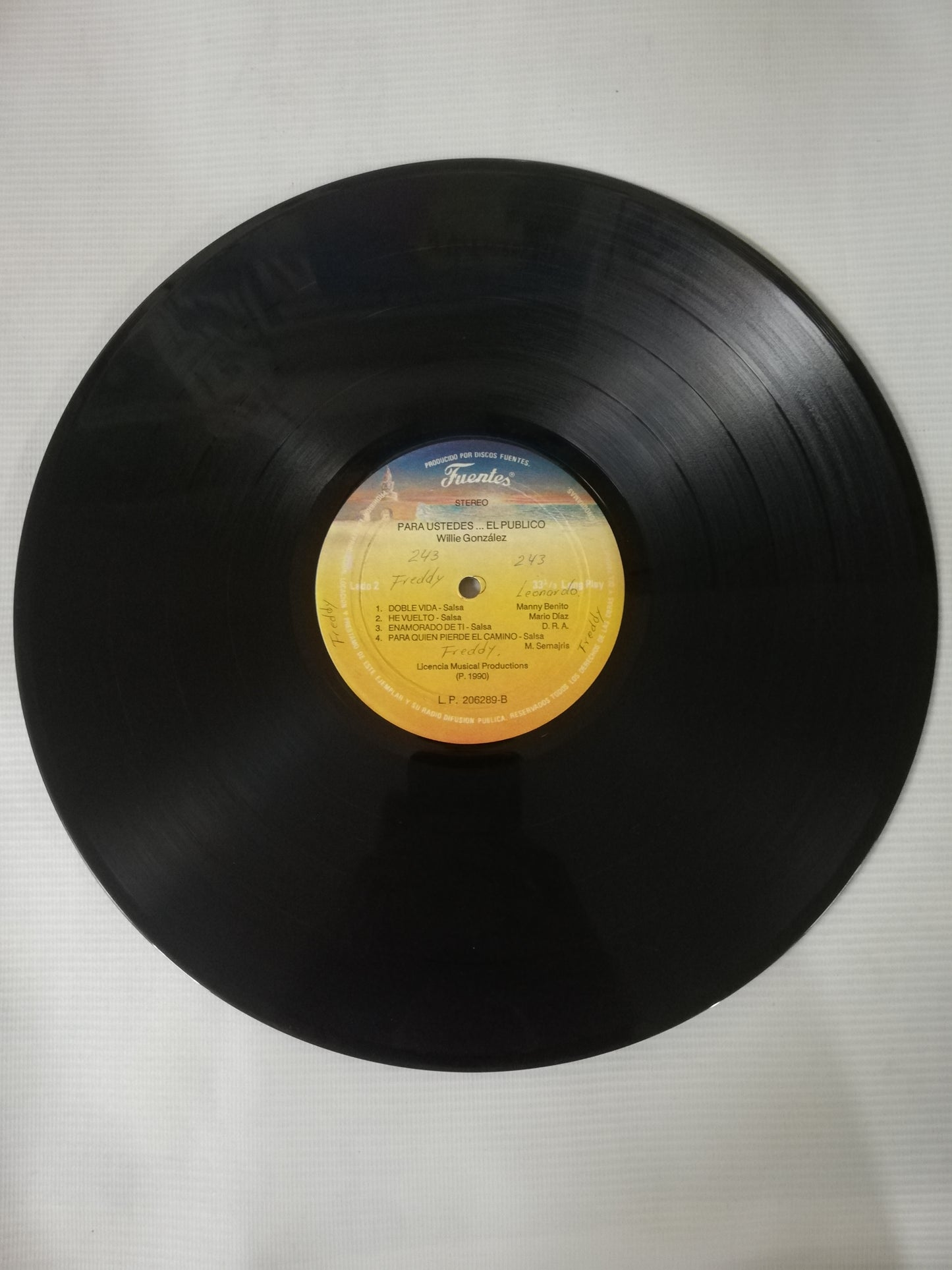 LP WILLIE GONZALEZ - PARA USTEDES..."EL PUBLICO"