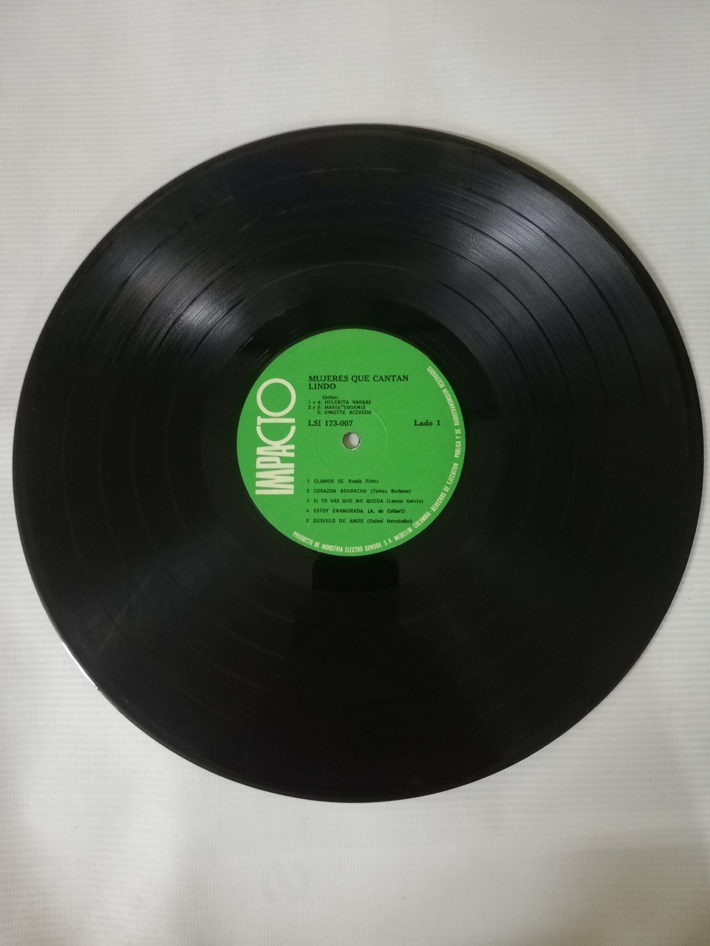 LP MARIA EUGENIA / HELENITA VARGAS / GINETTE ACEVEDO - MUJERES QUE CANTAN LINDO