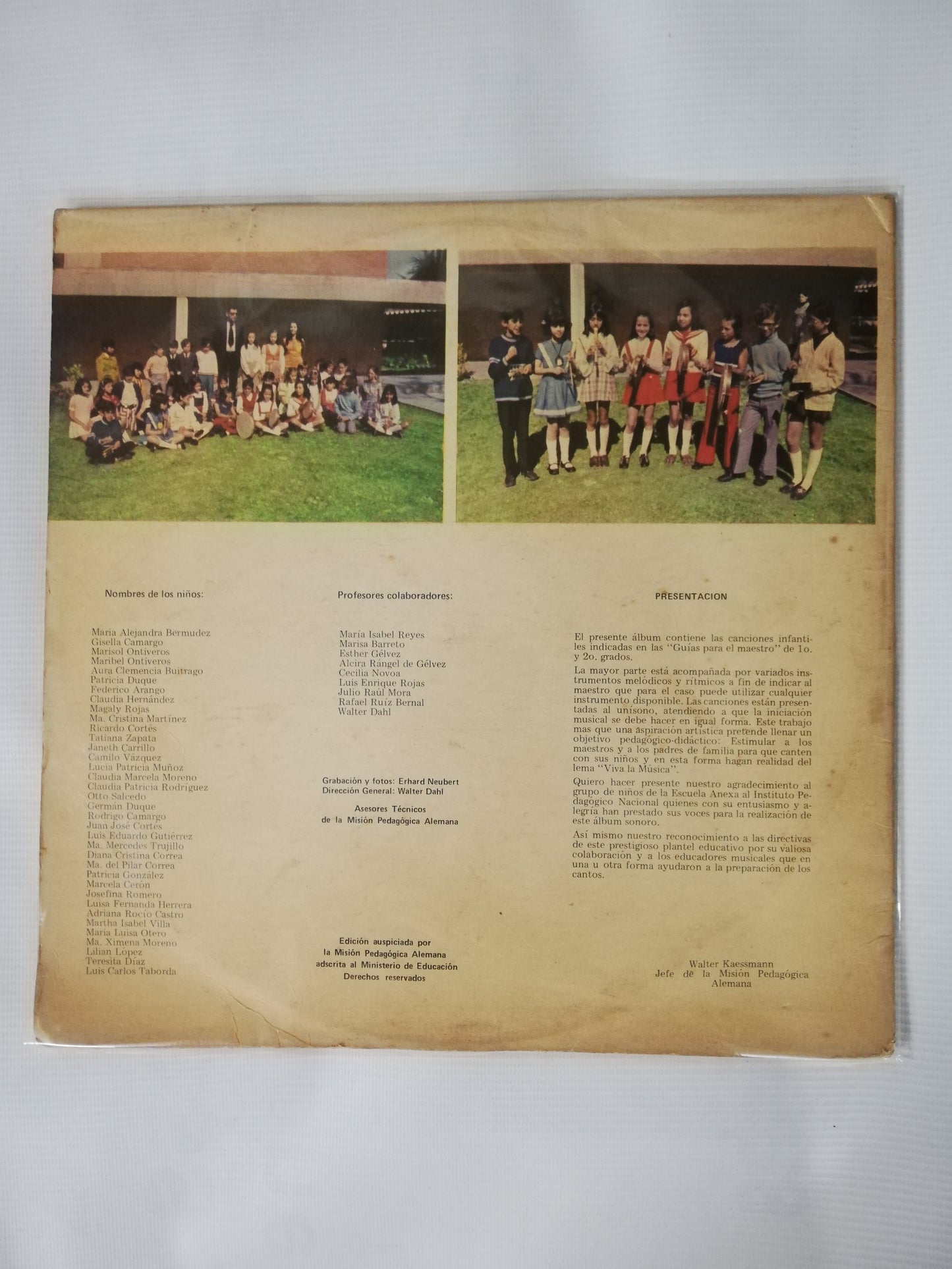LP VIVA LA MÚSICA - CANCIONES INFANTILES DE LOS GRAADOS 1° Y 2°