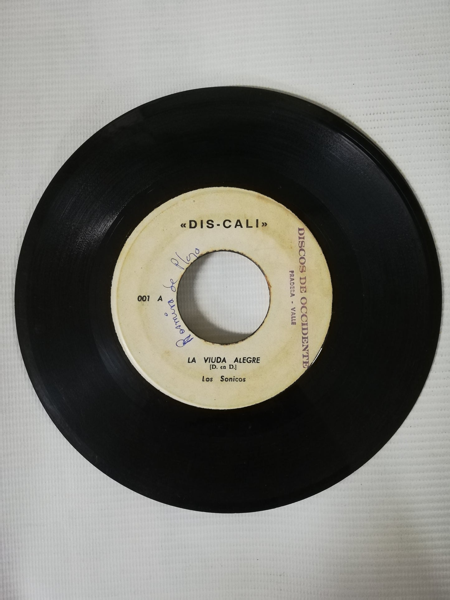 VINILO LOS SONICOS - LA VIUDA ALEGRE / LA PAILA CALDENSE