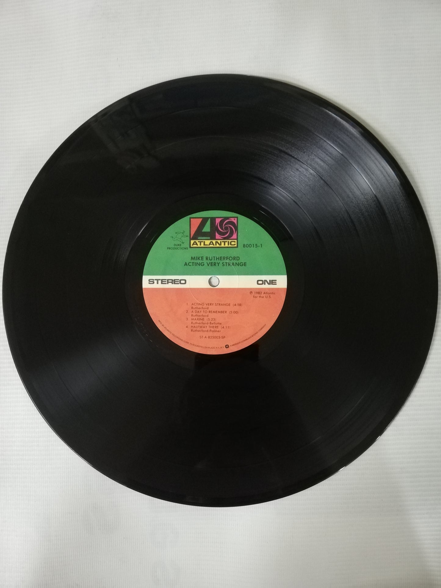 LP MIKE RUTHERFORD - ACTING VERY STRANGE