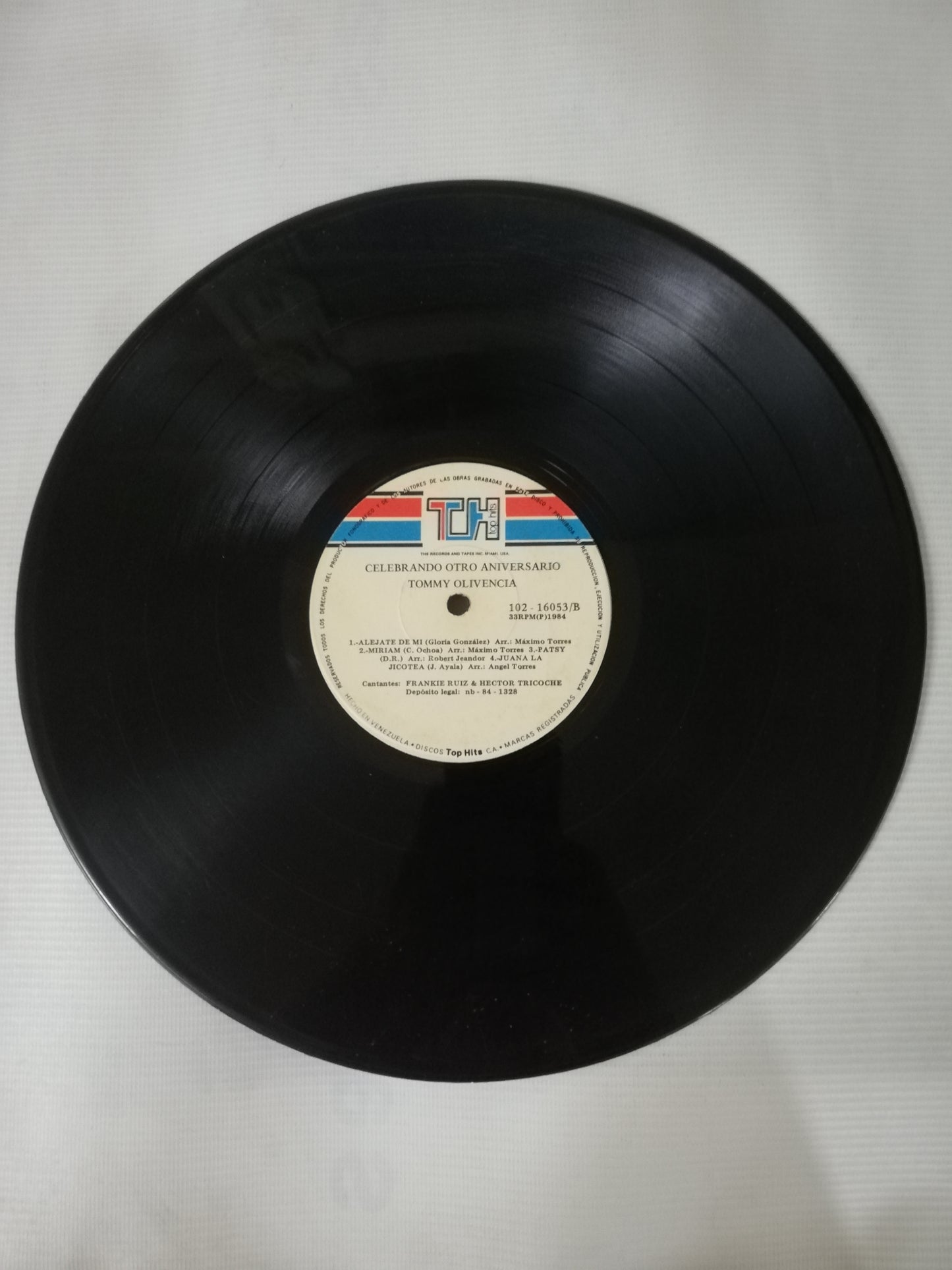 LP TOMMY OLIVENCIA Y SU ORQUESTA - CELEBRANDO OTRO ANIVERSARIO