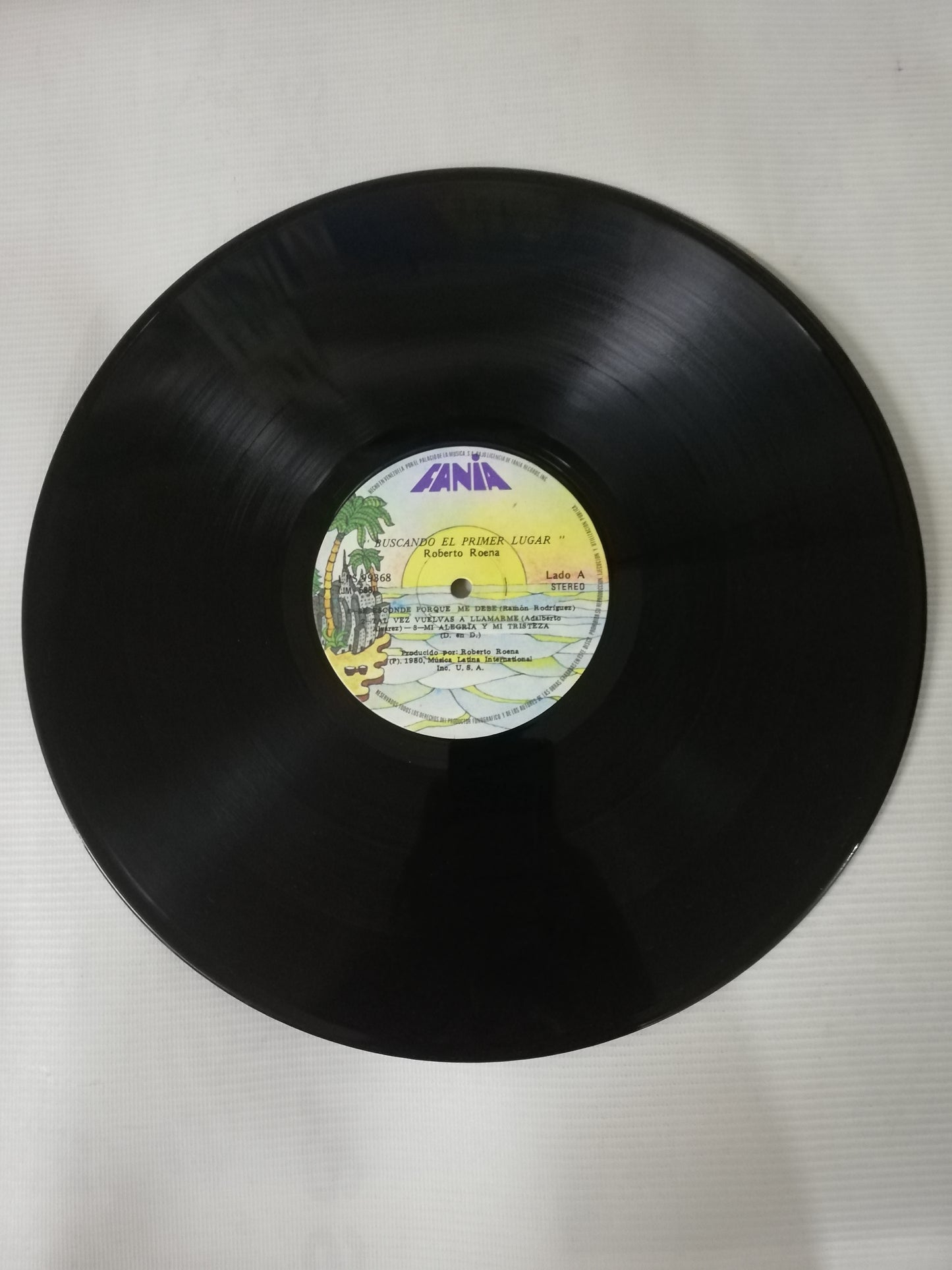 LP ROBERTO ROENA - LOOKING OUT FOR "NUMERO UNO"