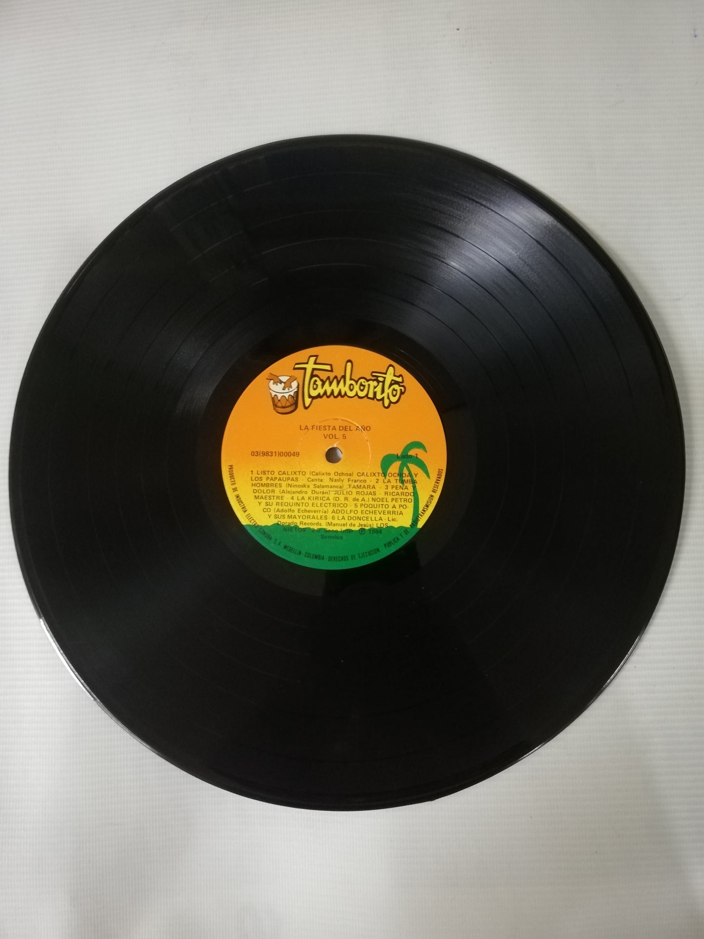 LP LA FIESTA DEL AÑO - LA FIESTA DEL AÑO VOL. 5