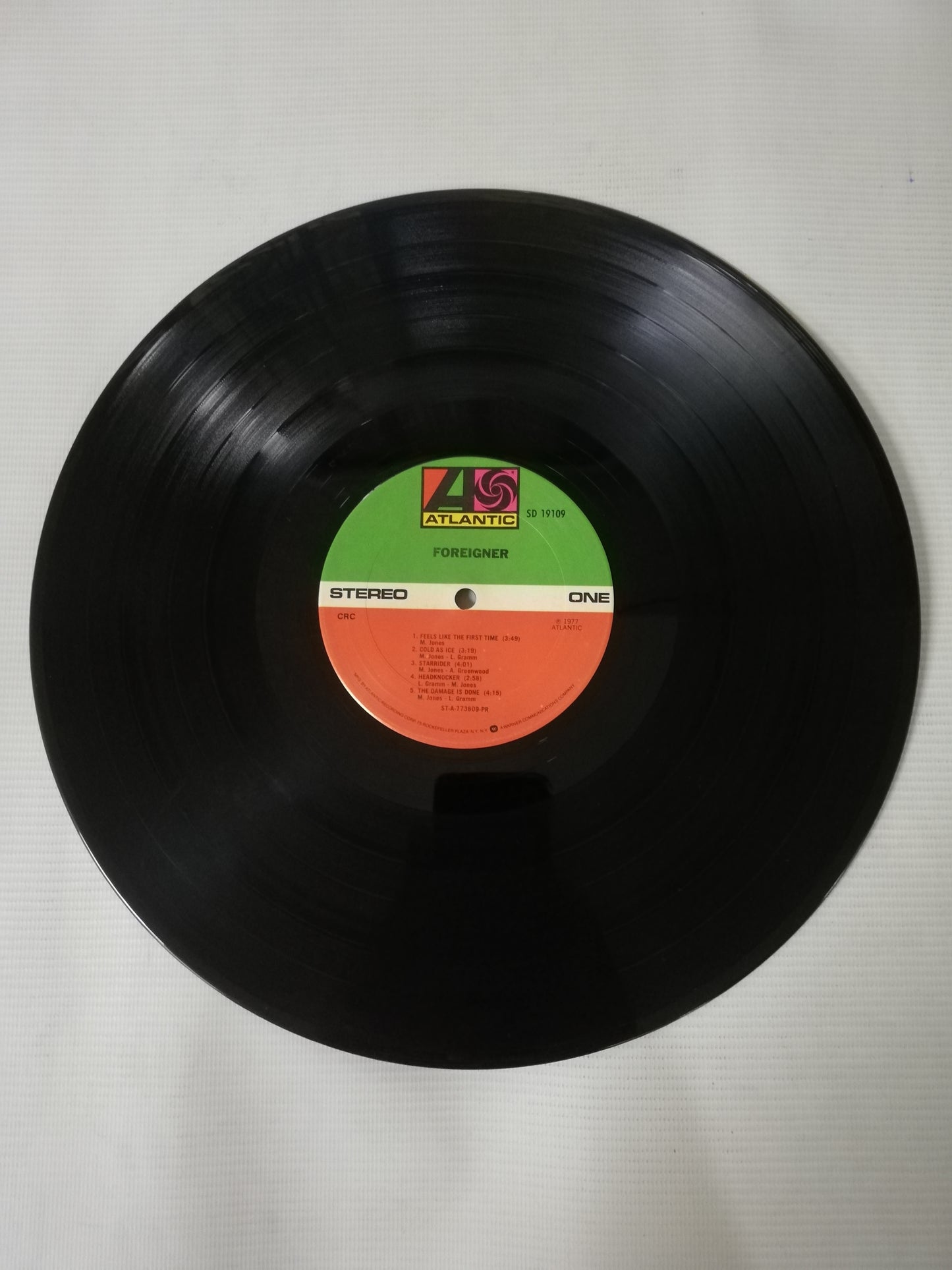 LP FOREIGNER - FOREIGNER