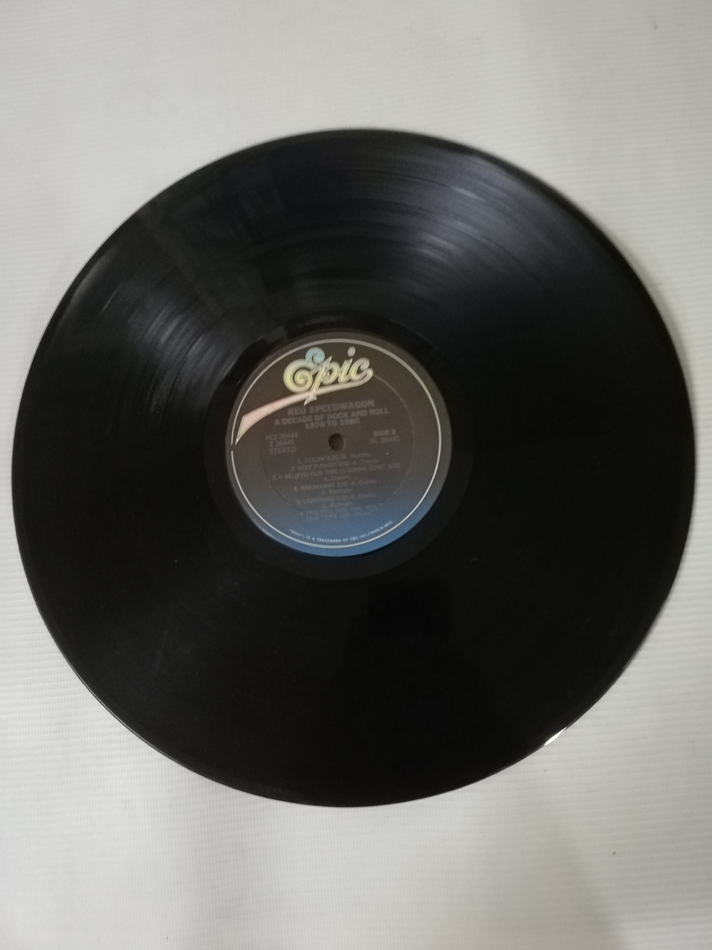 LP REO SPEEDWAGON - A DECADE OF ROCK AND ROLL 1970 TO 1980 - VINYL X 2