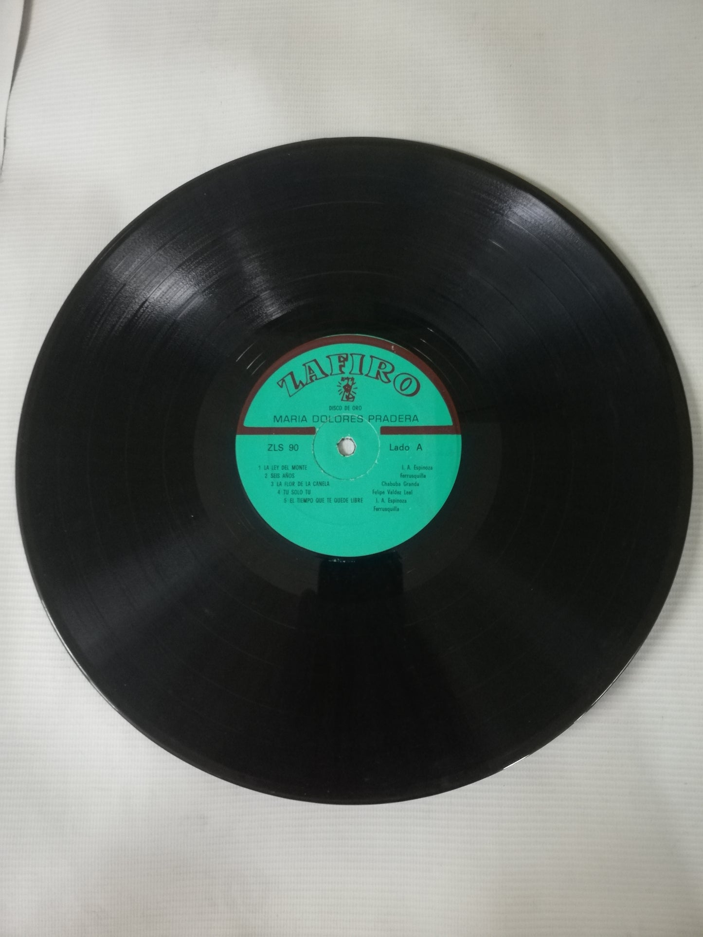 LP MARIA DOLORES PRADERA - DISCO DE ORO