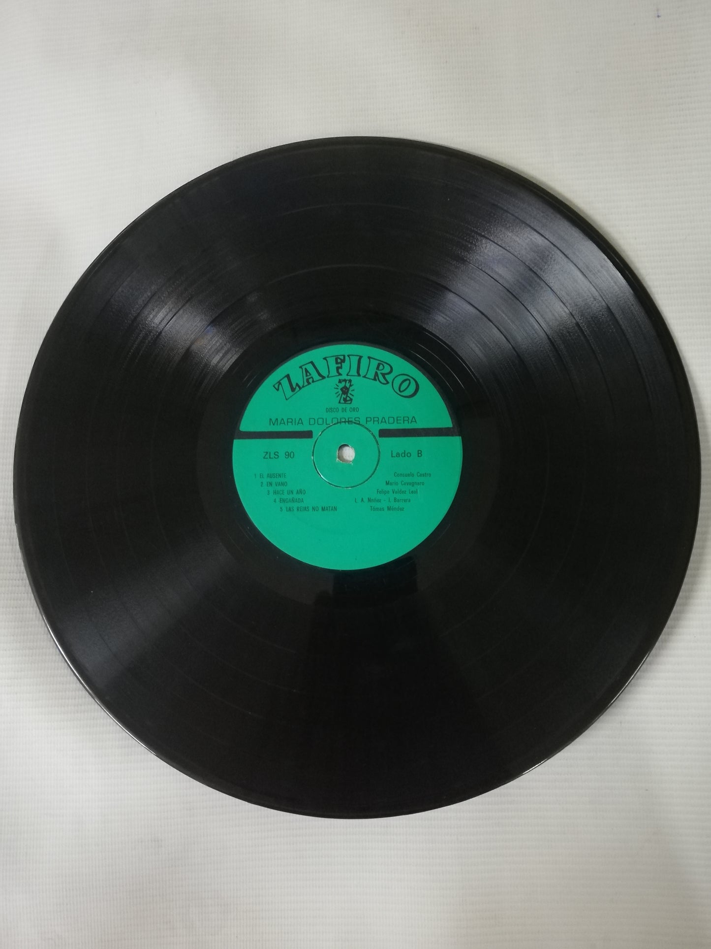 LP MARIA DOLORES PRADERA - DISCO DE ORO