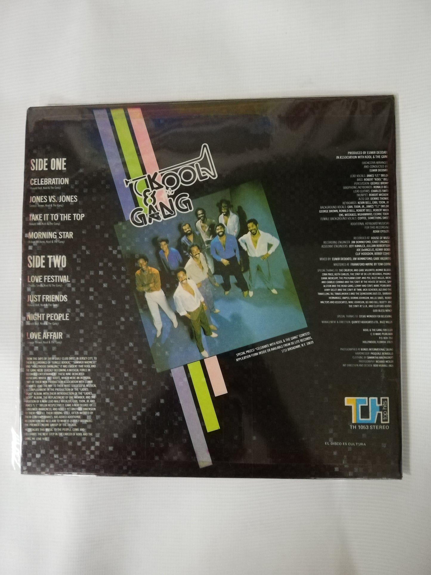 LP KOOL & THE GANG - CELEBRATE